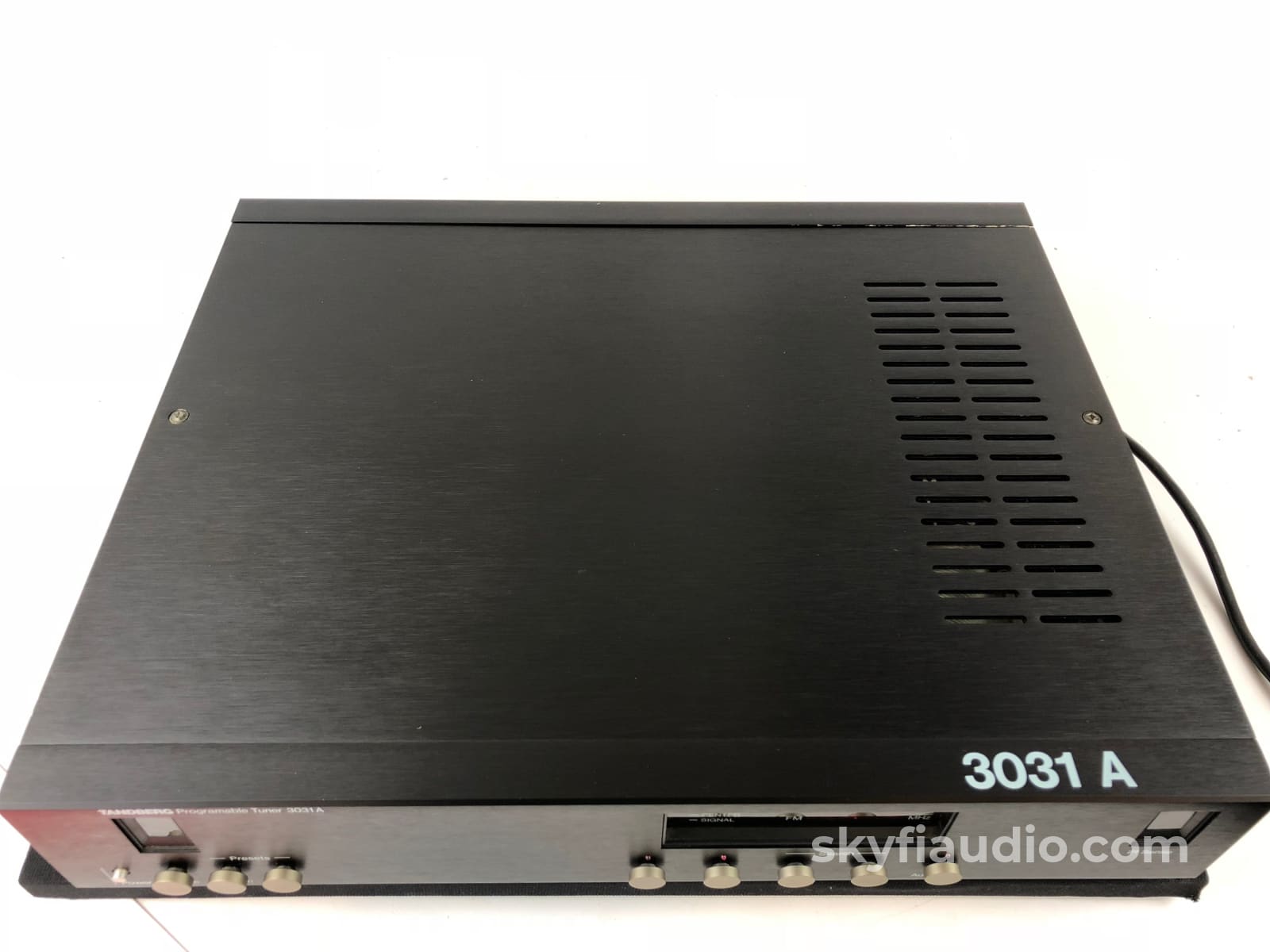 Tandberg Tpt-3031A Digital Tuner With Original Manual