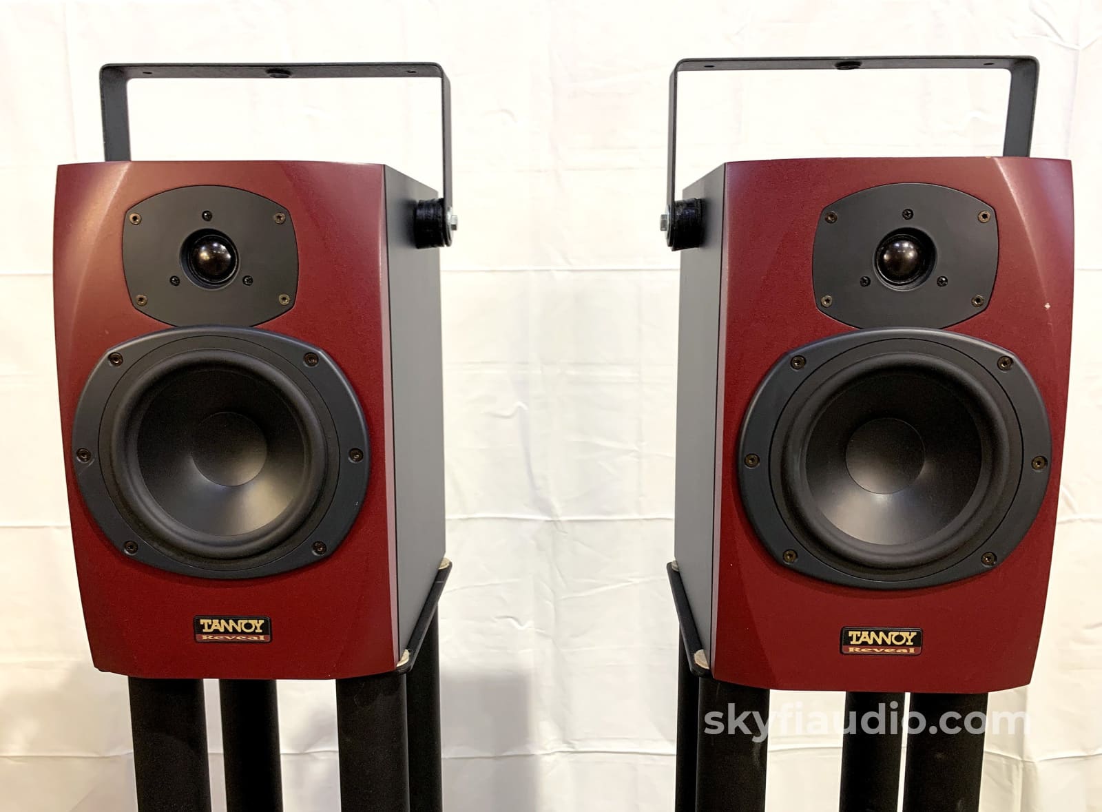 Tannoy Reveal Bookshelf Speakers