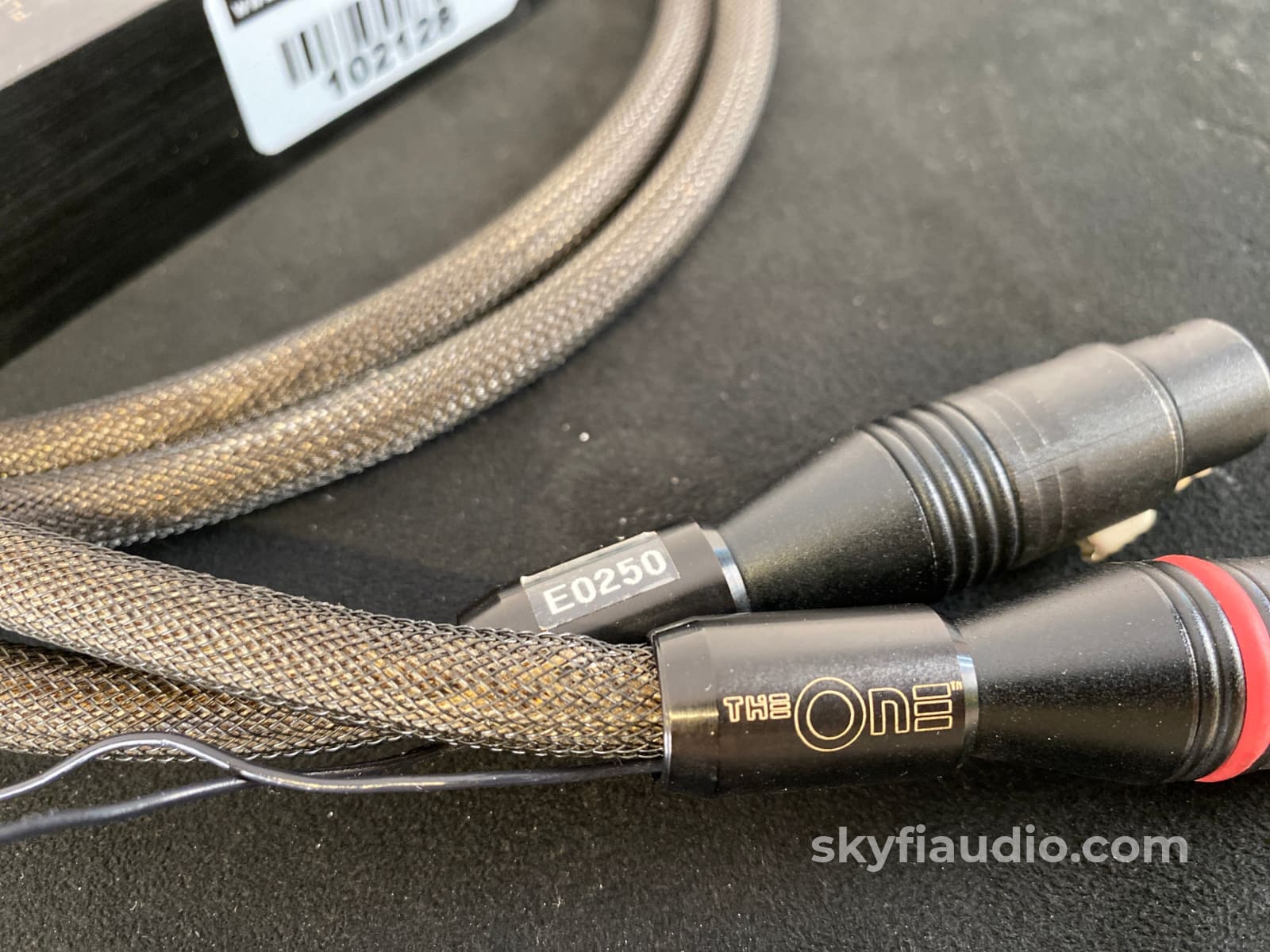 Tara Labs The One Xlr Interconnect With Isolated Matrix Ground Station - 1M Cables