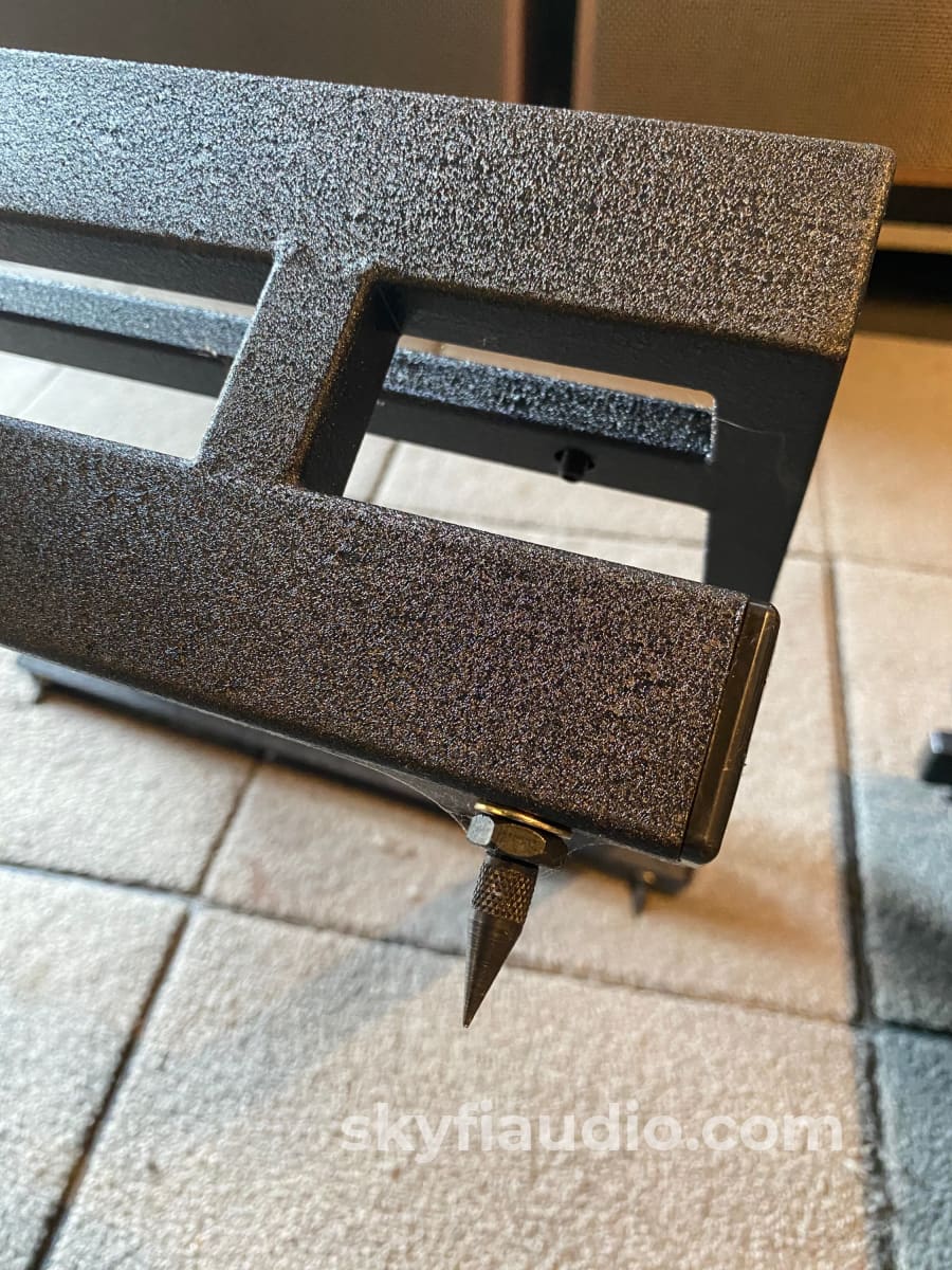 Target Steel Amplifier Stands For Monoblocks (Two Stands) Accessory