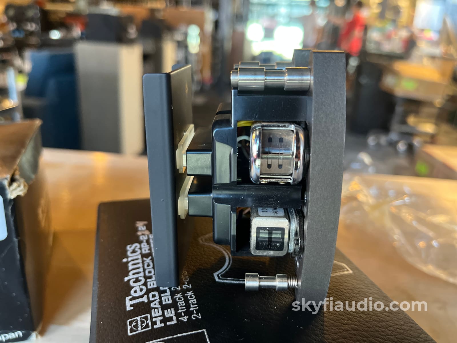 Technics RP-2224 Headblock - New Old Stock - For RS-1500 Reel to Reel Tape Deck