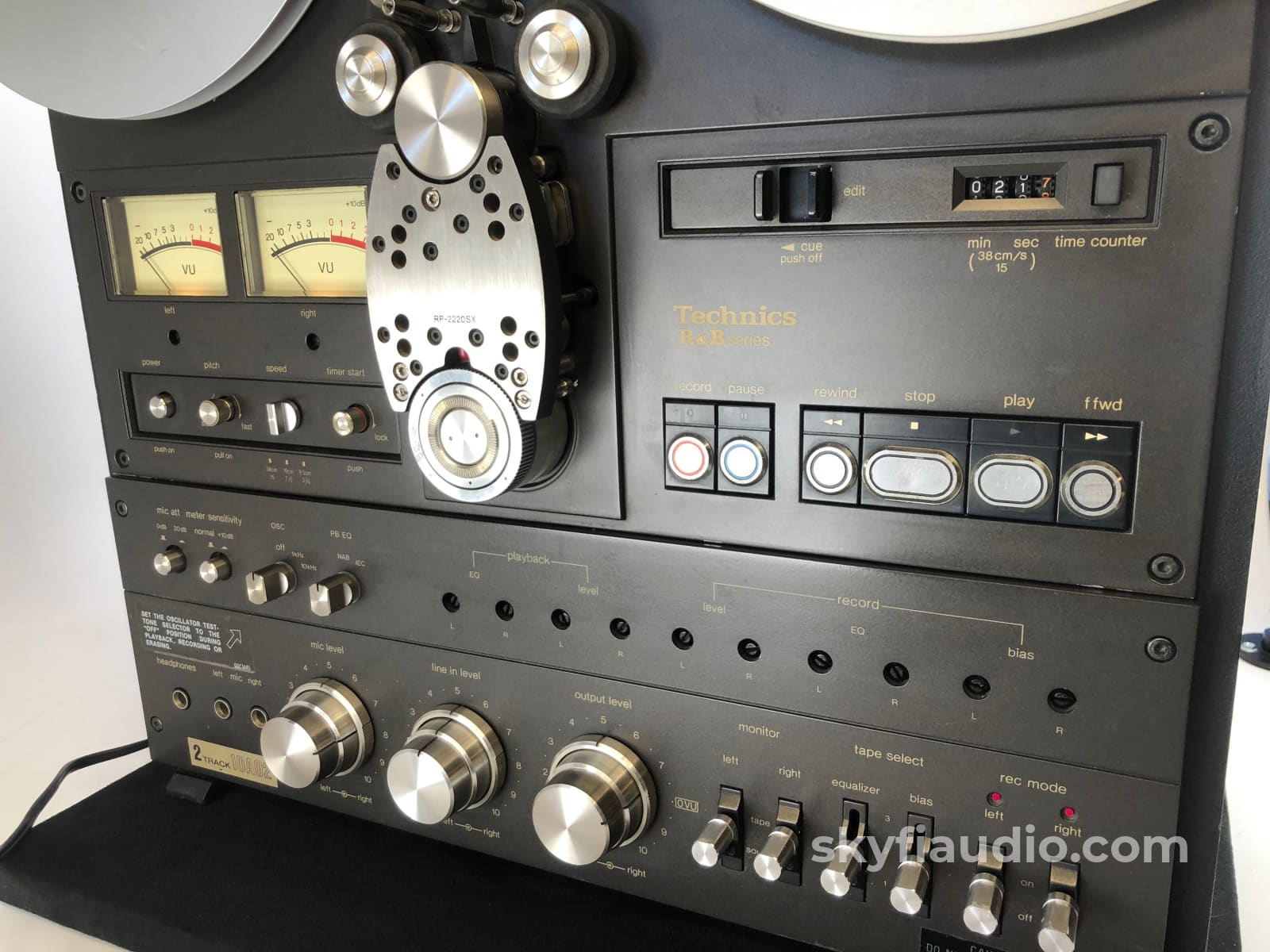 Technics Rs-10A02 Reel To - R&B Series Recording & Broadcast Super Rare Tape Deck