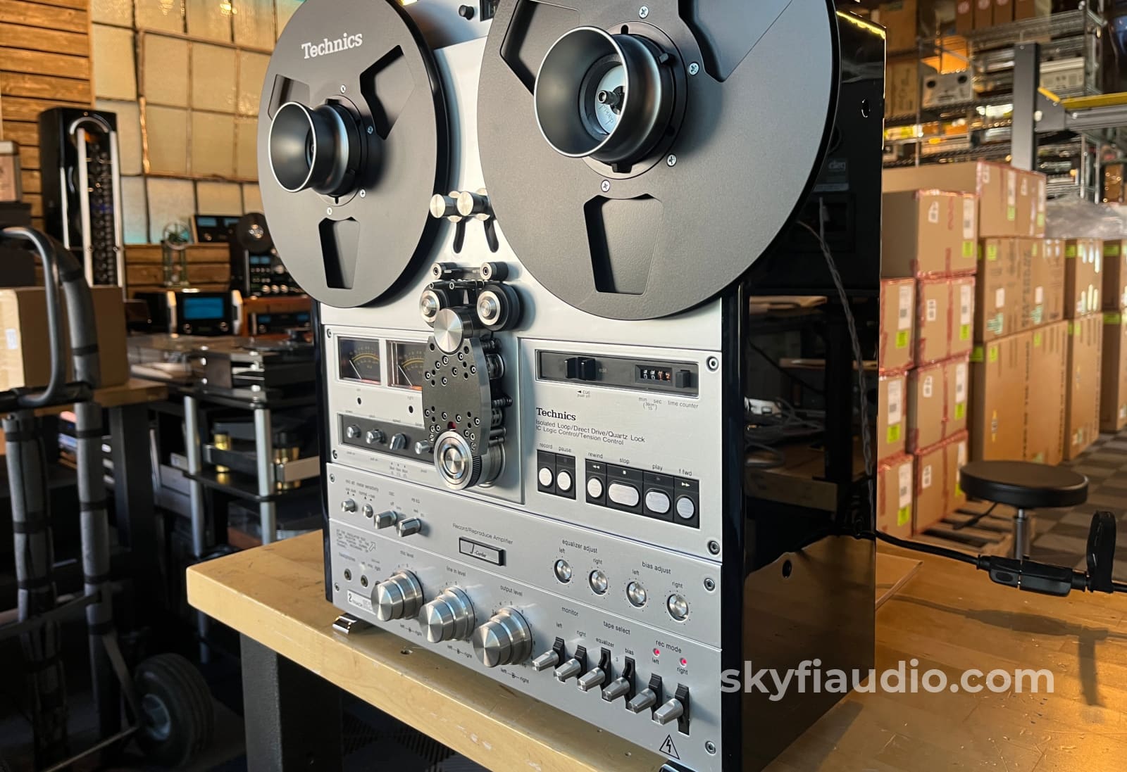 Technics RS-1520 Reel to Reel - Custom Silver - Fully Restored - Ready Technics RS-1520 Reel to Reel - Custom Silver - Fully Restored - Ready