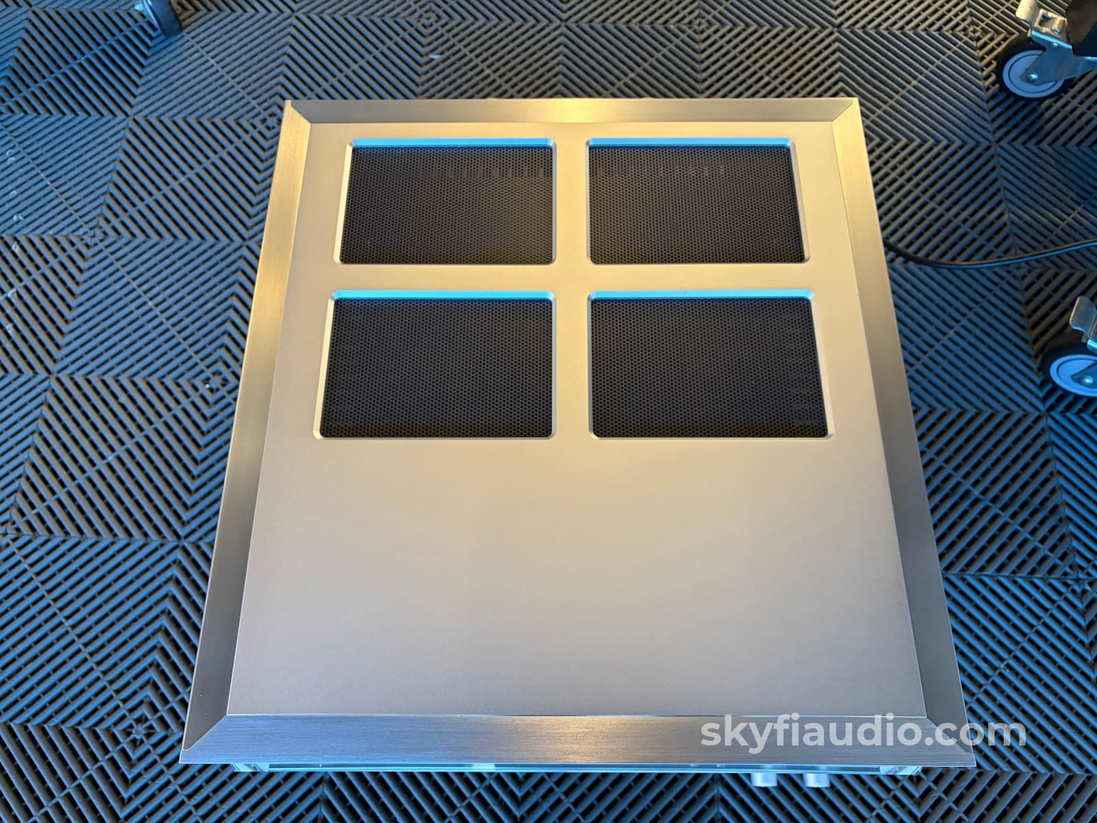 Technics SE-R1 Amplifier - Holy Grail Technics Amplifier