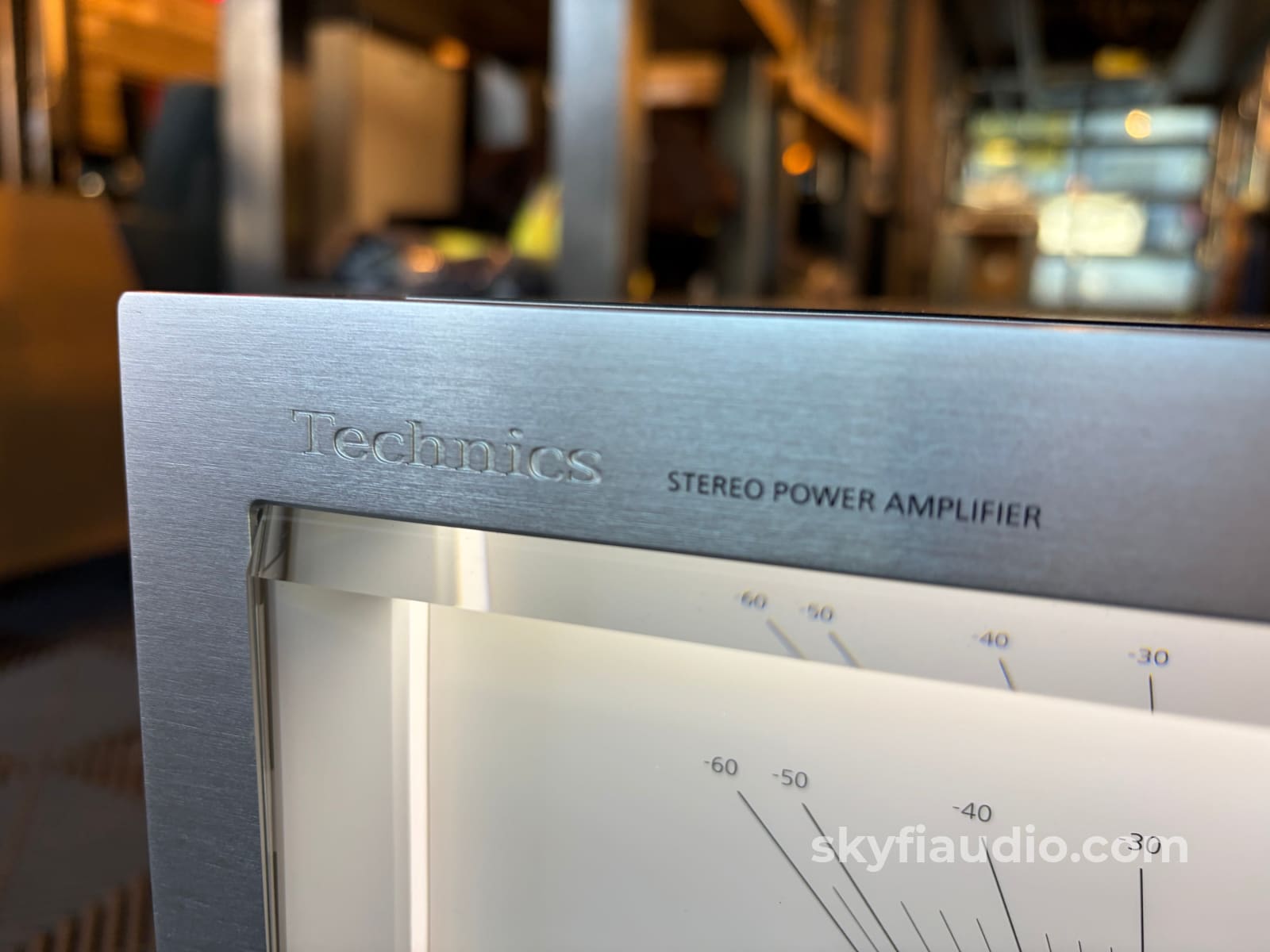Technics SE-R1 Amplifier - Holy Grail Technics Piece - Near NOS - w/Fr