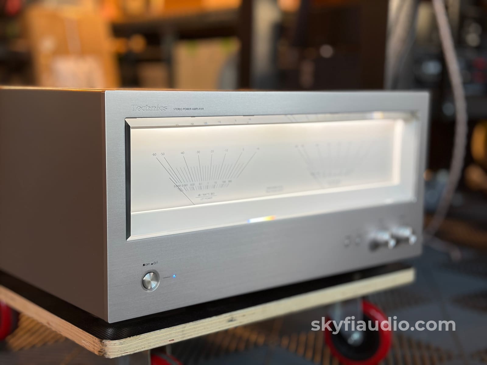 Technics SE-R1 Amplifier - Holy Grail Technics Piece - Near NOS - w/Fr
