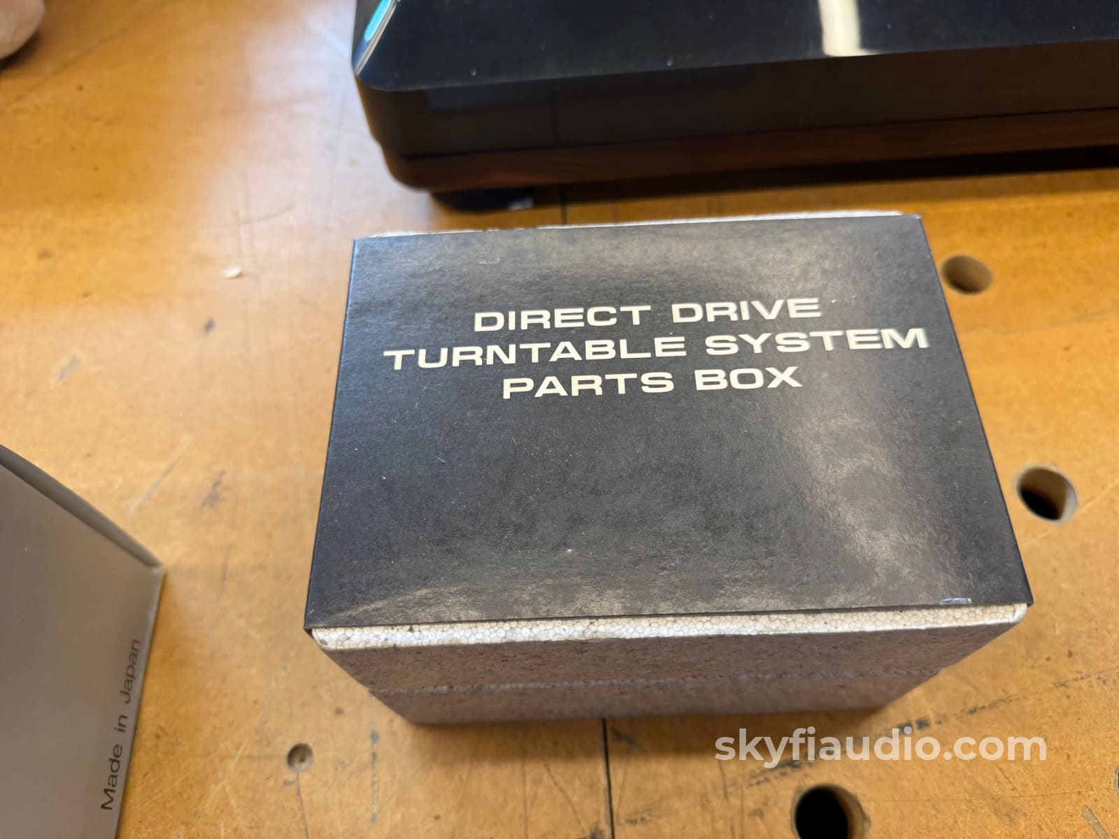 Technics SL-1000 Vintage Turntable - New Old Stock Turntable