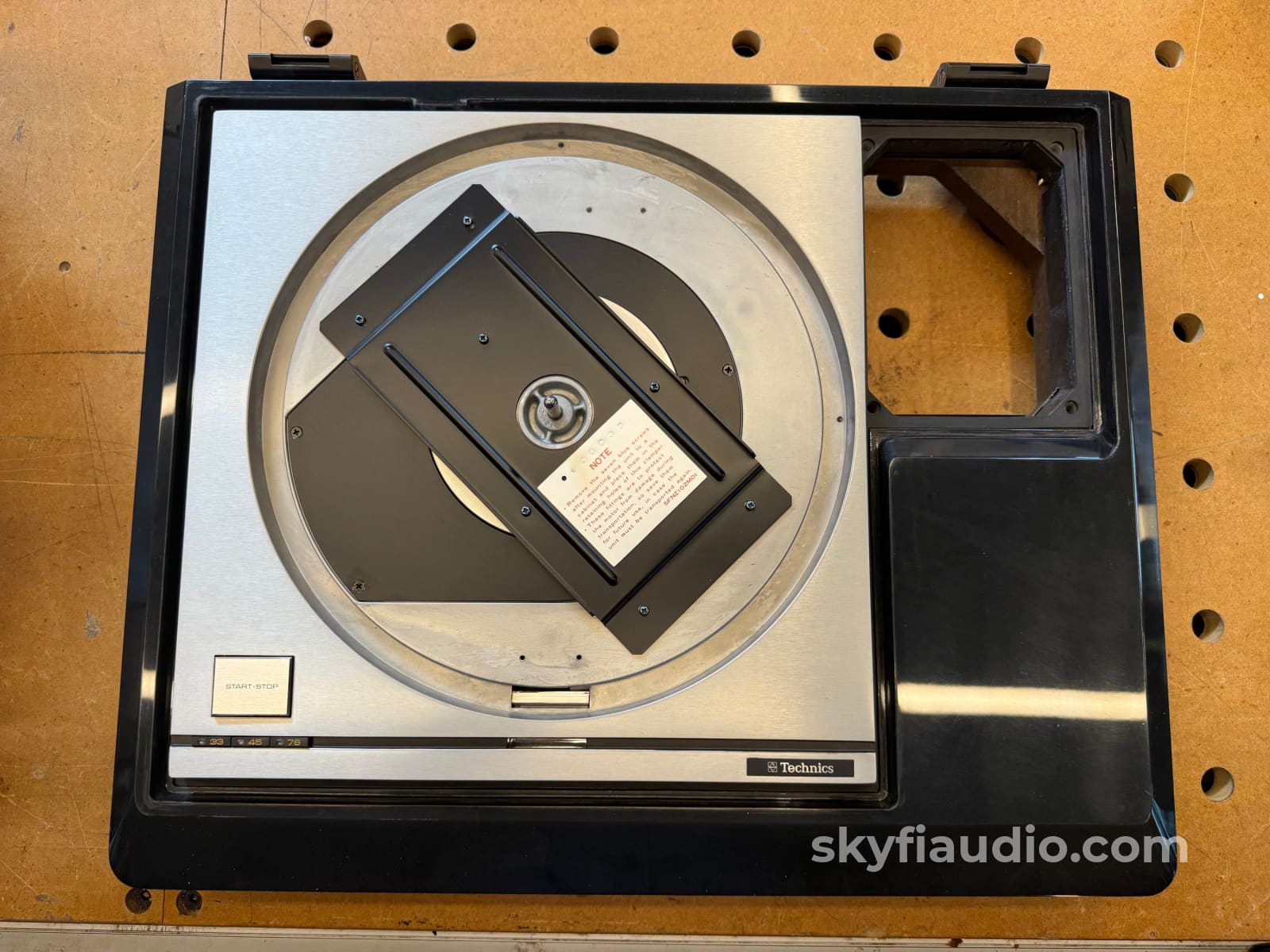 Technics SL-1000 Vintage Turntable - New Old Stock Turntable