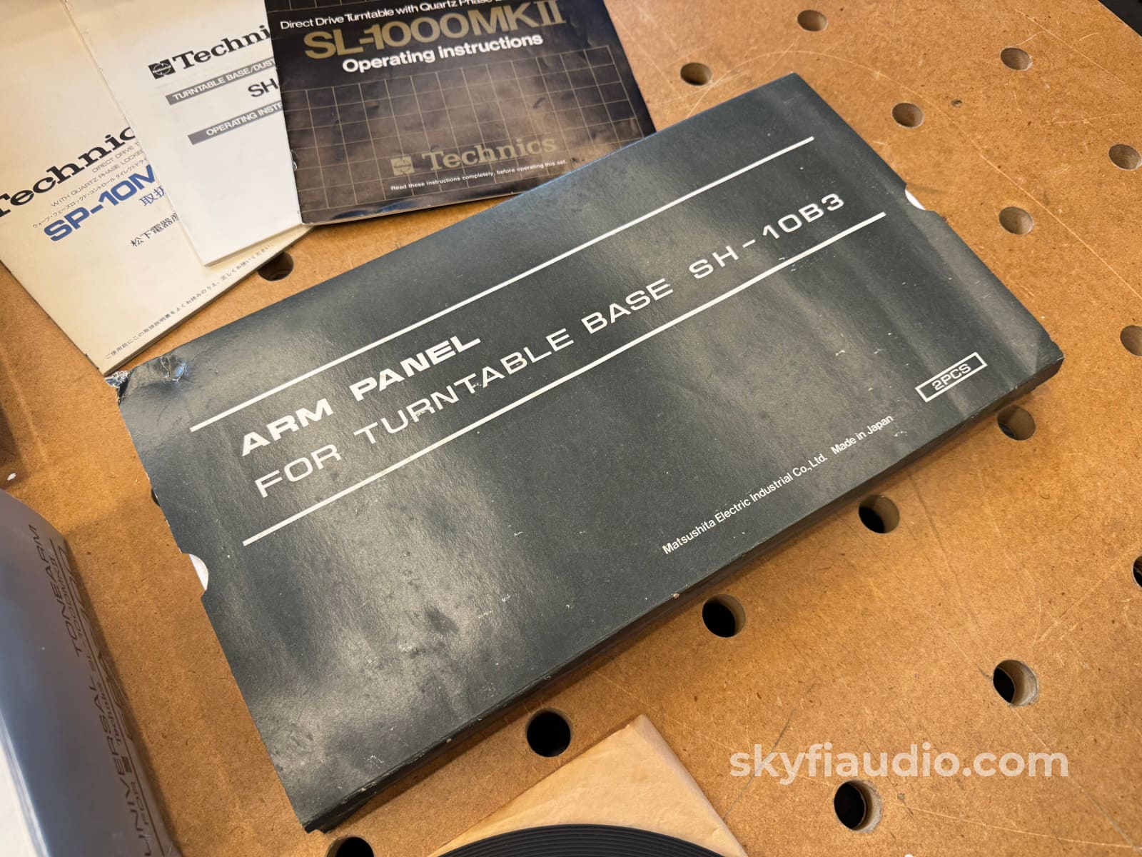 Technics SL-1000 Vintage Turntable - New Old Stock Turntable