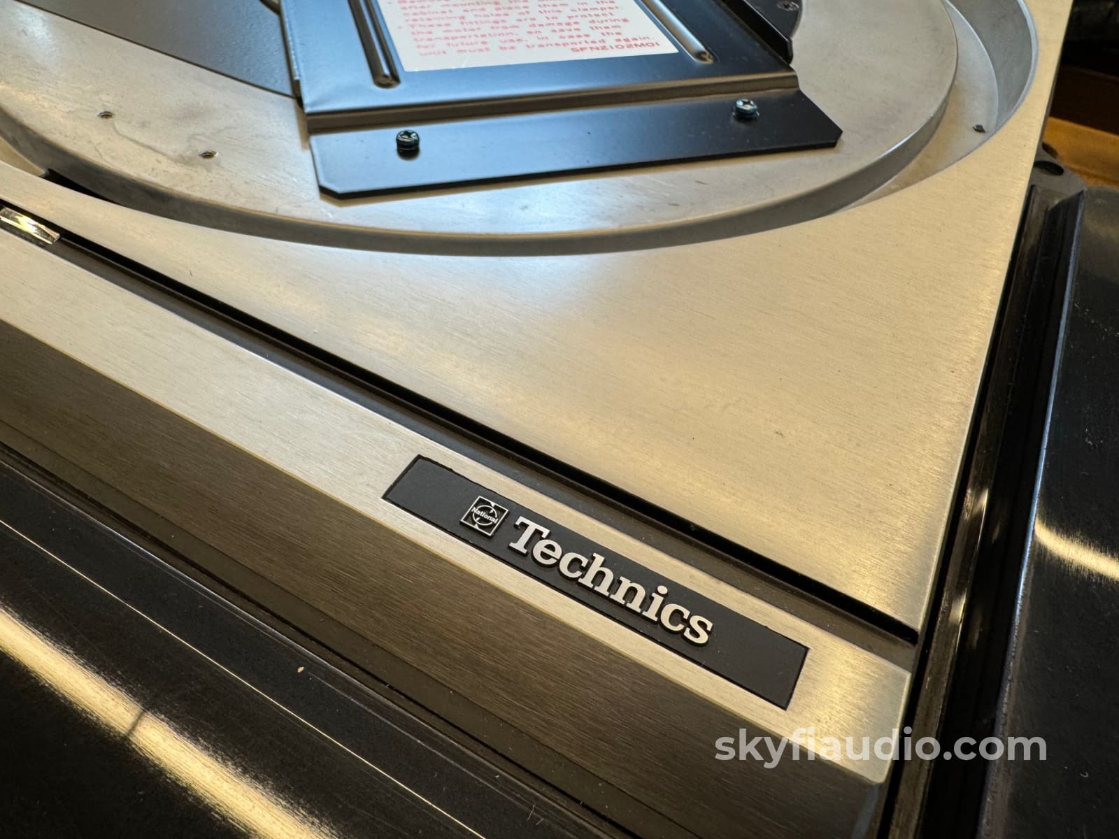 Technics SL-1000 Vintage Turntable - New Old Stock Turntable