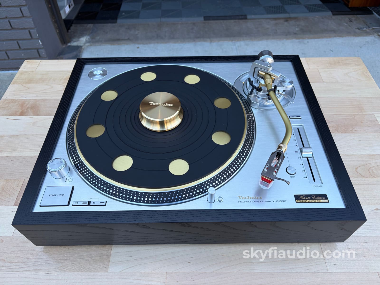 Technics SL-1200/1210GME Master Edition Direct Drive Turntable DREAM B