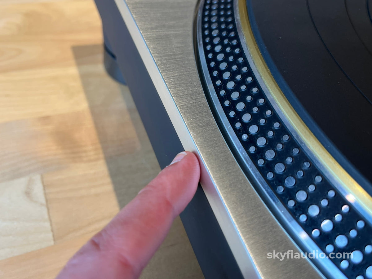 Technics SL-1200G Turntable with New Lyra Delos Cartridge + Kimber TAK-CU - Pre-Loved - Turntable