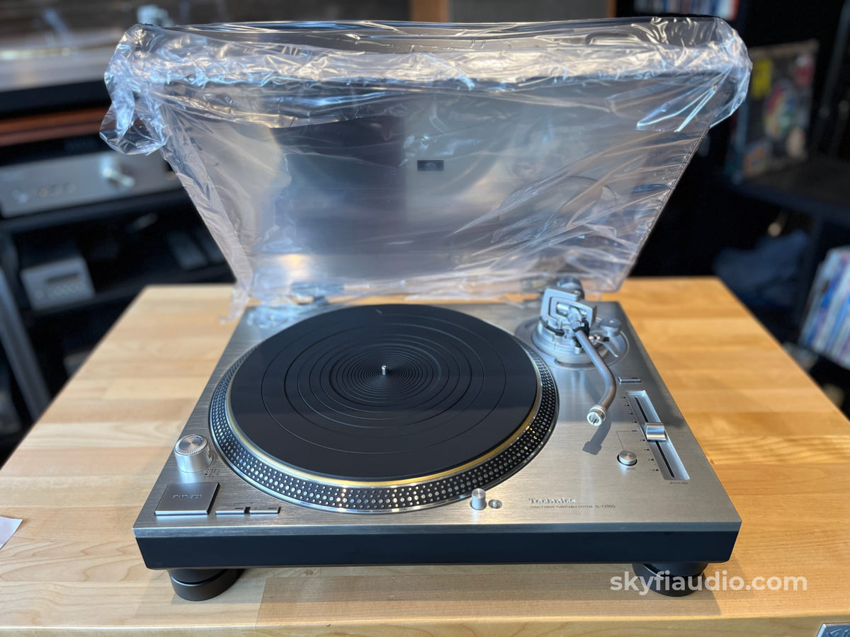 Technics SL-1200G Turntable with New Lyra Delos Cartridge + Kimber TAK-CU - Pre-Loved - Turntable