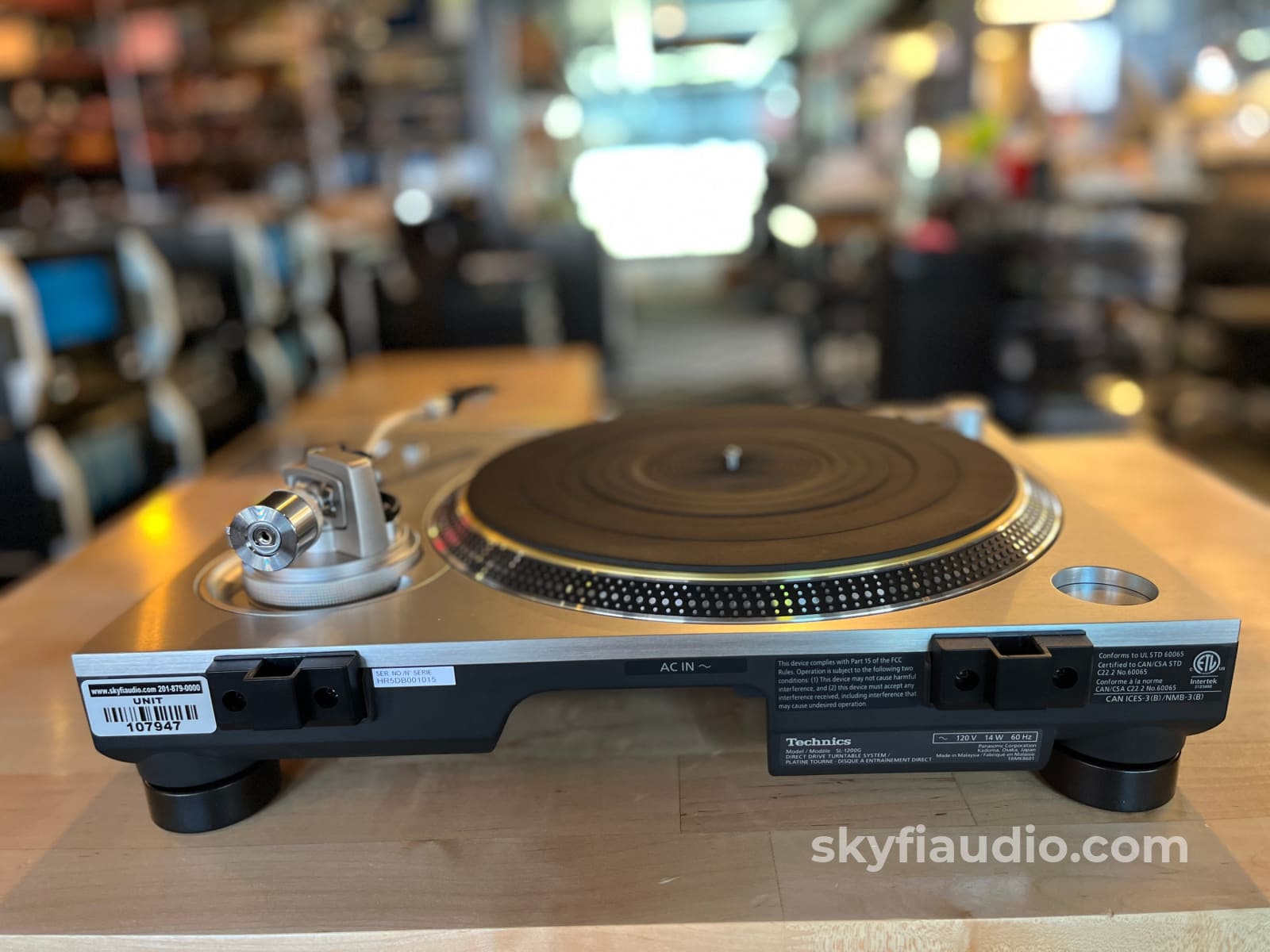Technics Sl-1200G Turntable W/ Lyra Delos - Pre-Loved - Turntable