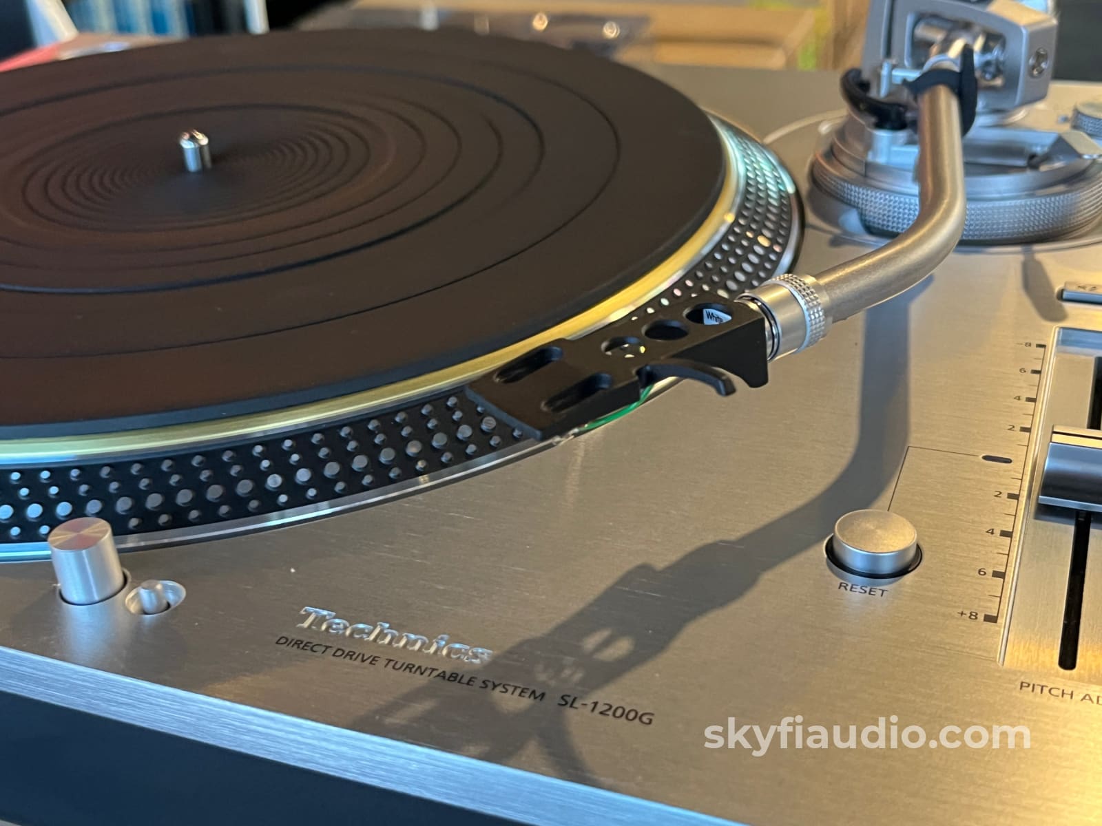 Technics Sl-1200G Turntable W/ Lyra Delos - Pre-Loved - Turntable