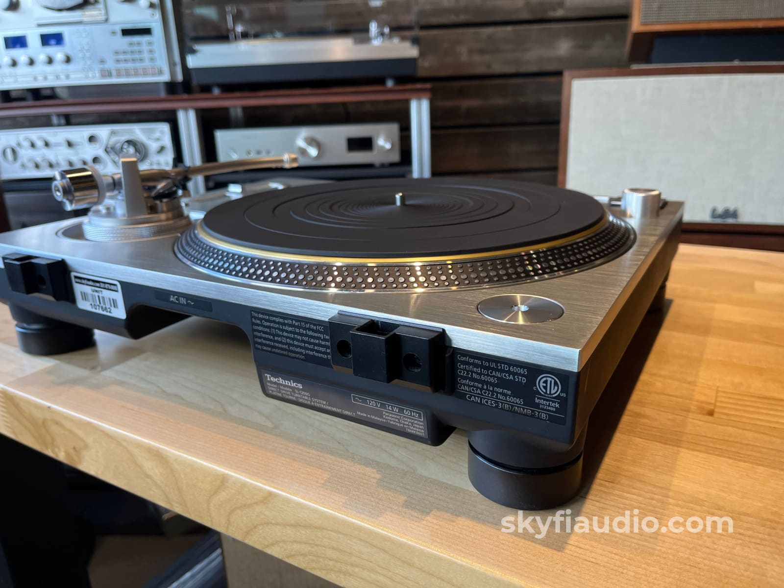 Technics SL-1200G Turntable with New Lyra Delos Cartridge + Kimber TAK-CU - Pre-Loved - Turntable