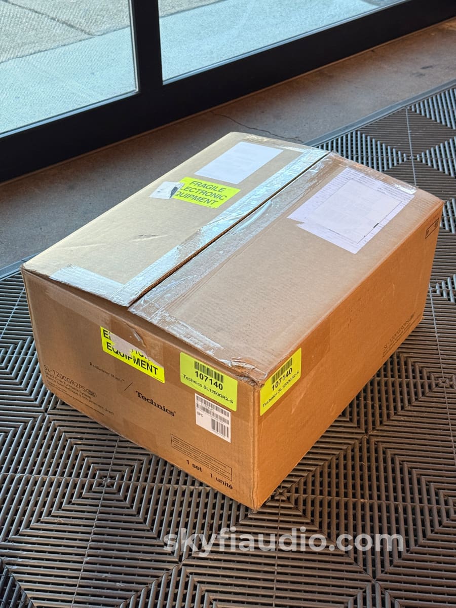 Technics SL-1200GR2 Turntable W/ New Ortofon 2M Black LVB 250 Cartridge - Pre Loved + Complete Turntable