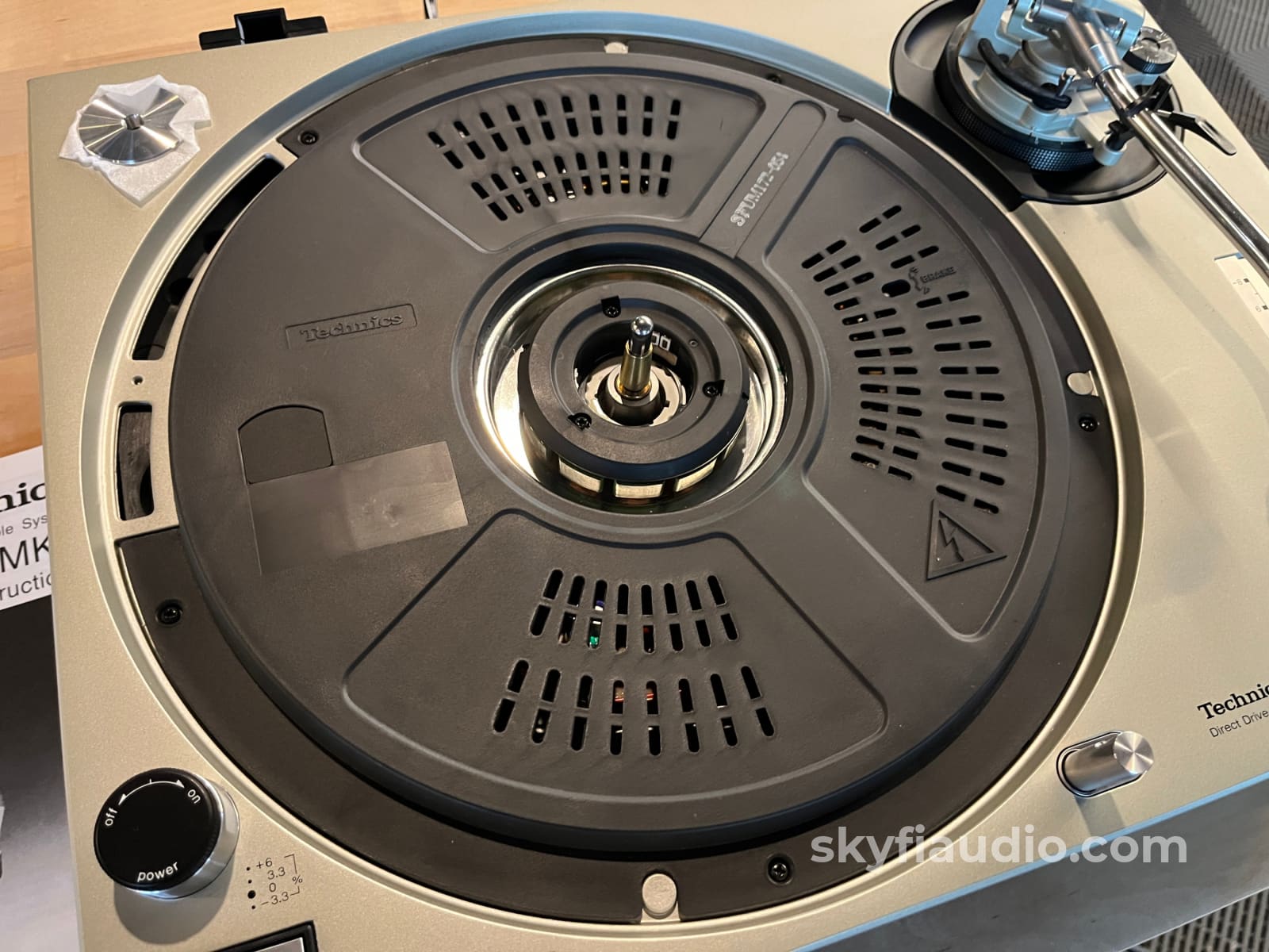 Technics SL 1200MK2 Turntable New Old Stock Turntable