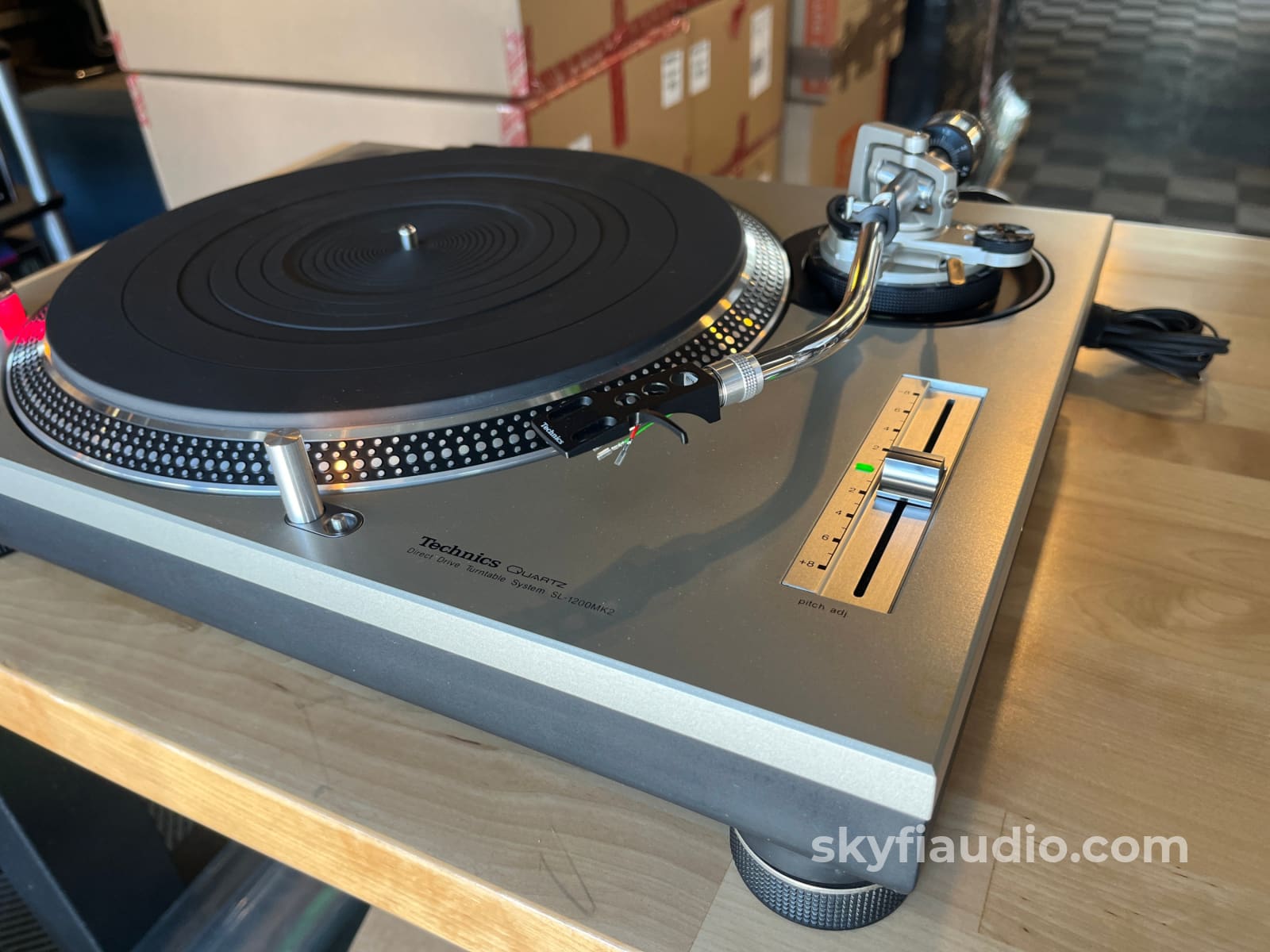 Technics SL-1200MK2 Turntable W/ Flight Case + Ortofon X40 Cartridge - Open Box - Turntable