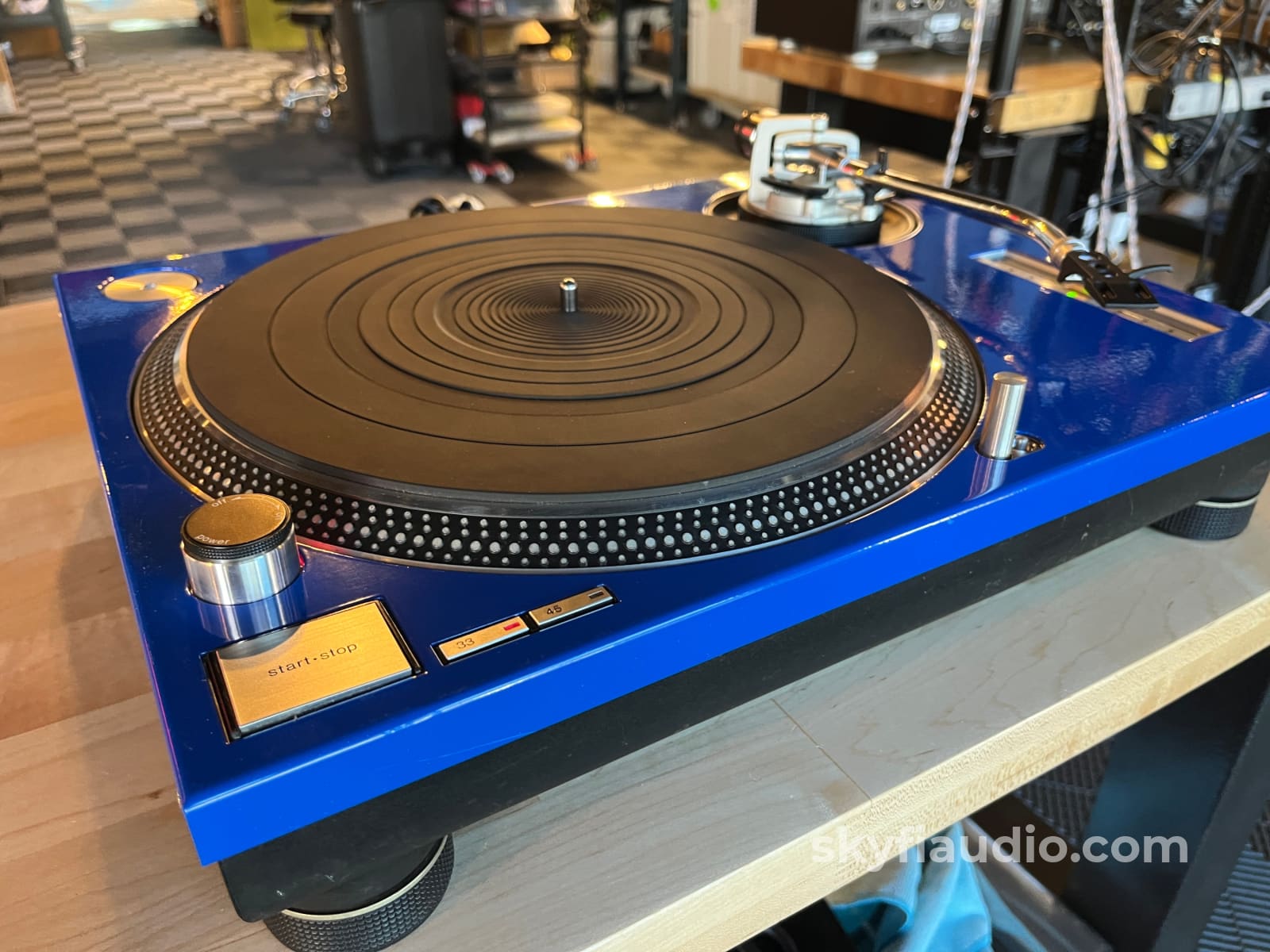 Technics SL-1200MK2 Vintage Turntable with New Hana Cartridge and Beau