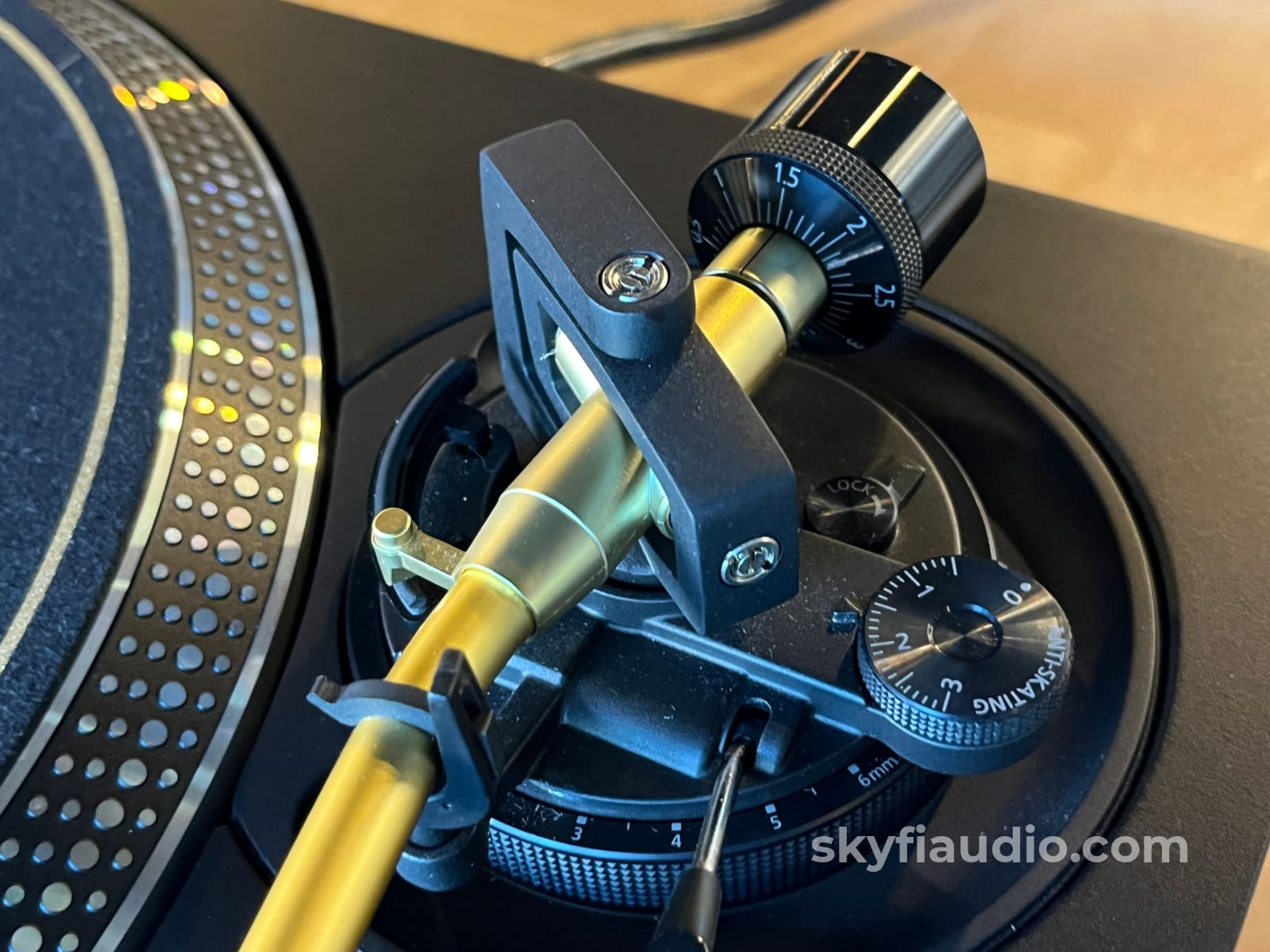 Technics SL-1200Mk7 50th Anniversary Limited Edition - W/ New Hana MH MC Phono Cartridge and Accessories Turntable