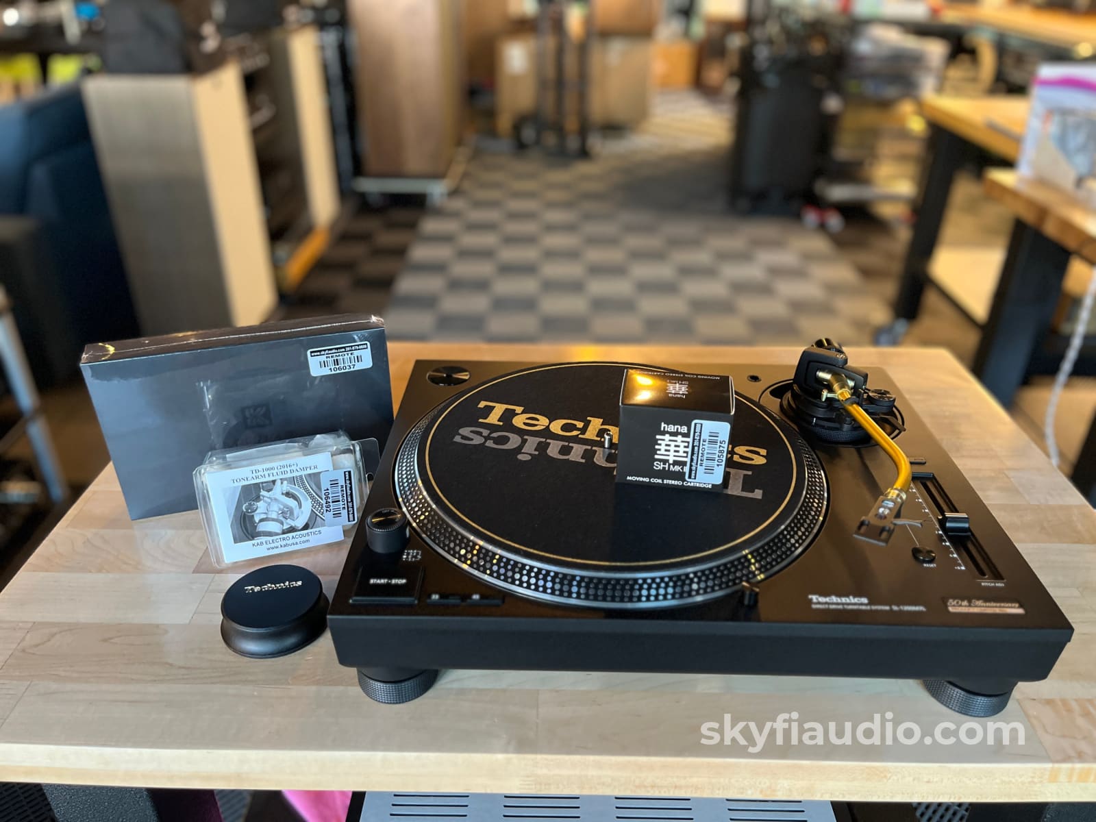 Technics SL-1200Mk7 50th Anniversary Limited Edition - W/ New Hana MH