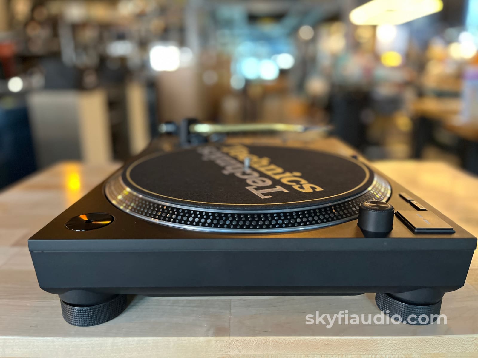 Technics SL-1200Mk7 50th Anniversary Limited Edition - W/ New Hana MH MC Phono Cartridge and Accessories Turntable
