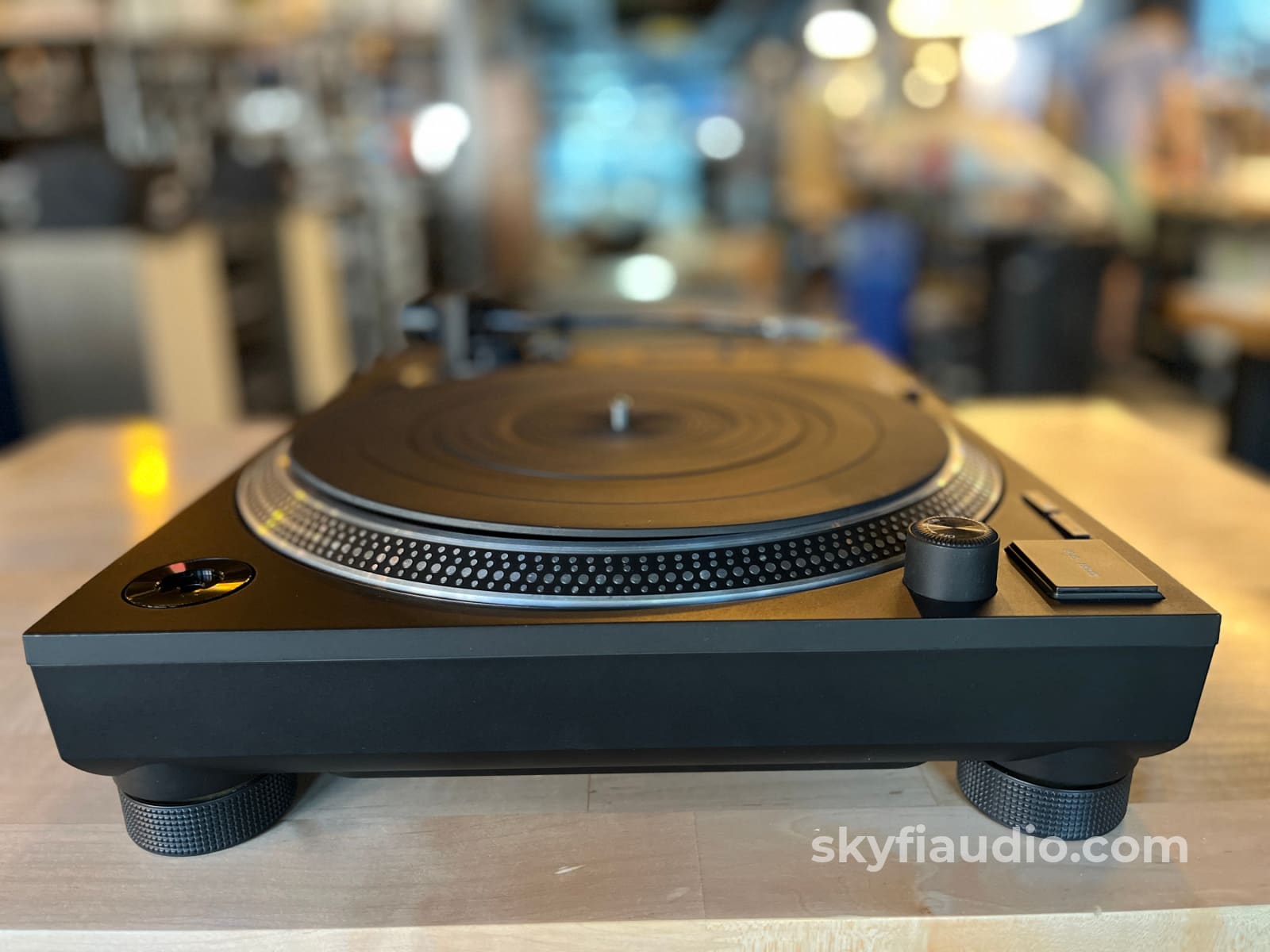 ☺︎ SL-1200MK7 Technics Direct Drive Turntable System SL-1200MK7