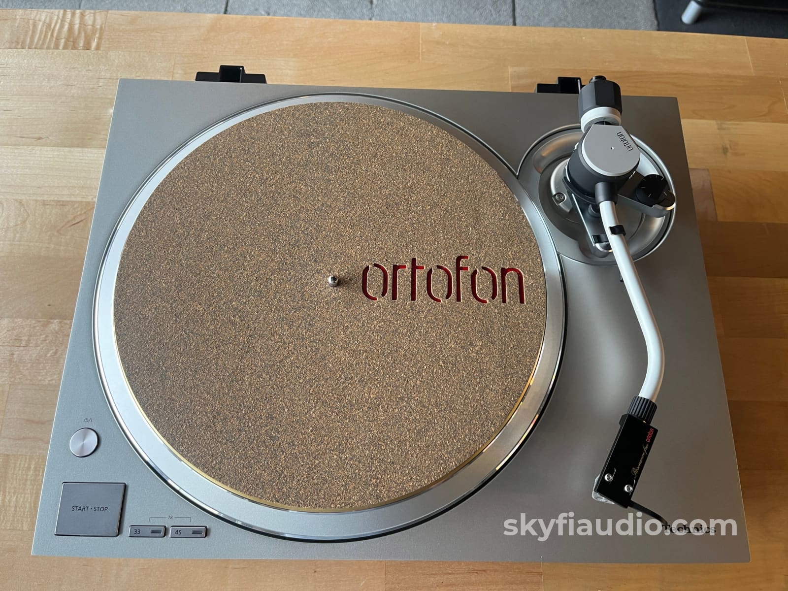 Technics SL-1300G Turntable- Ortofon Build Turntable