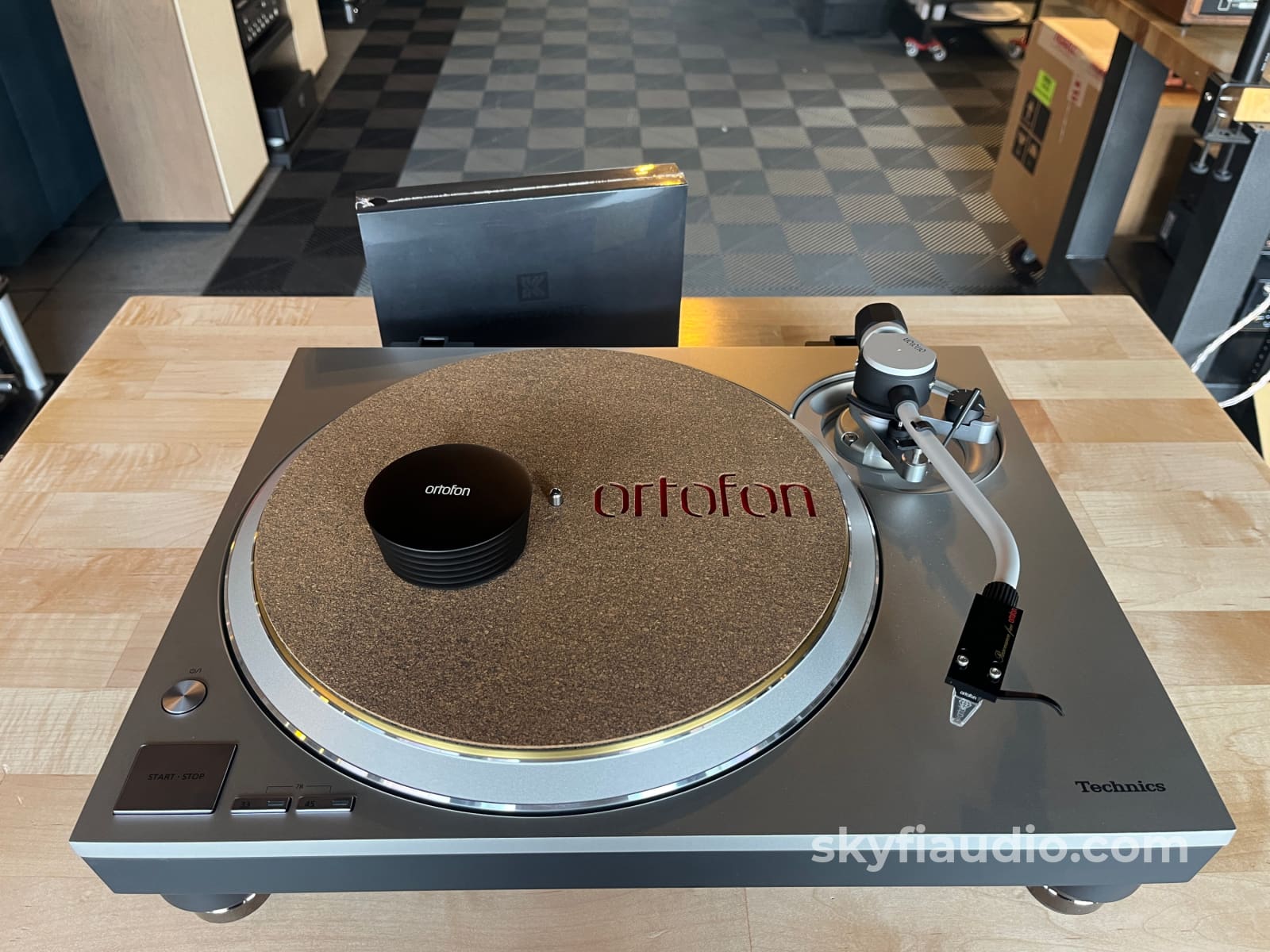 Technics SL-1300G Turntable- Ortofon Build Turntable