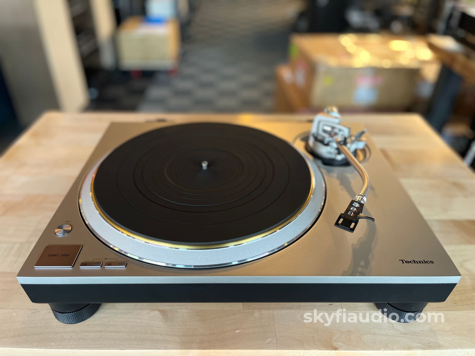 technics-sl-1300g-direct-drive