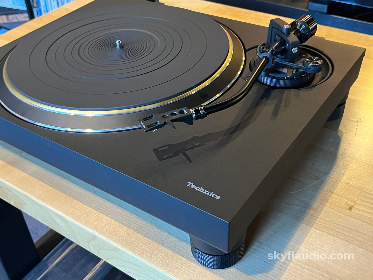 Technics SL-1300G Turntable Pre-Loved W/ New Sumiko Starling Cartridge + Kimber TAC-CU Cable - Turntable