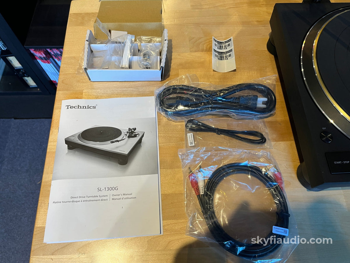 Technics SL-1300G Turntable Pre-Loved W/ New Sumiko Starling Cartridge + Kimber TAC-CU Cable - Turntable