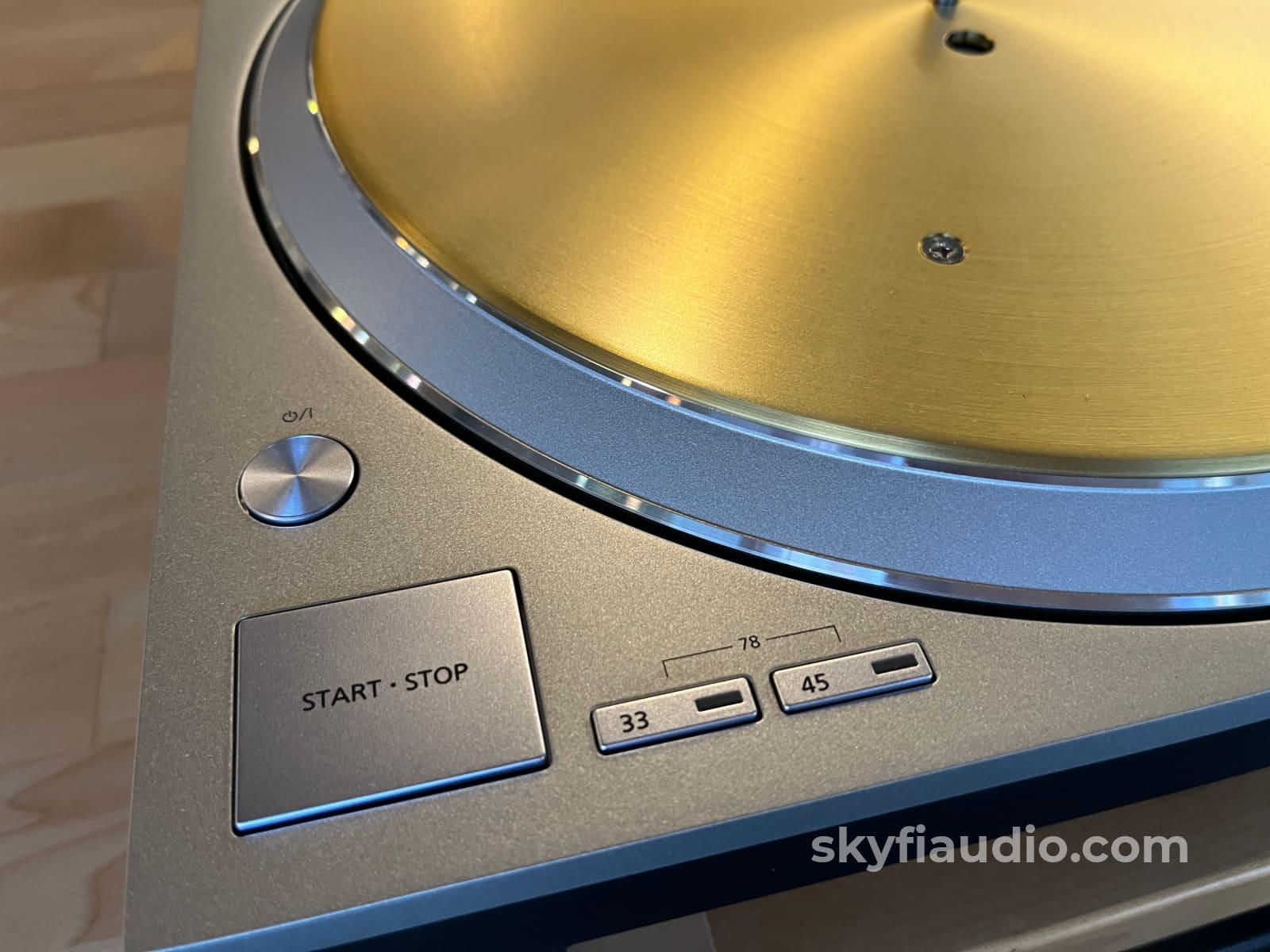 Technics SL-1300G Turntable - Pre-Loved W/ Sumiko Starling MC Cartridge - Turntable