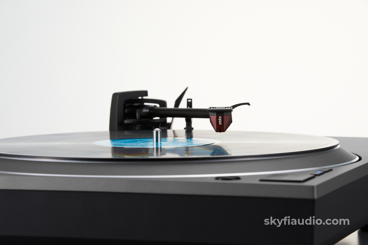 Technics SL-1500CS Direct Drive Turntable System - NEW RELEASE - Turntable