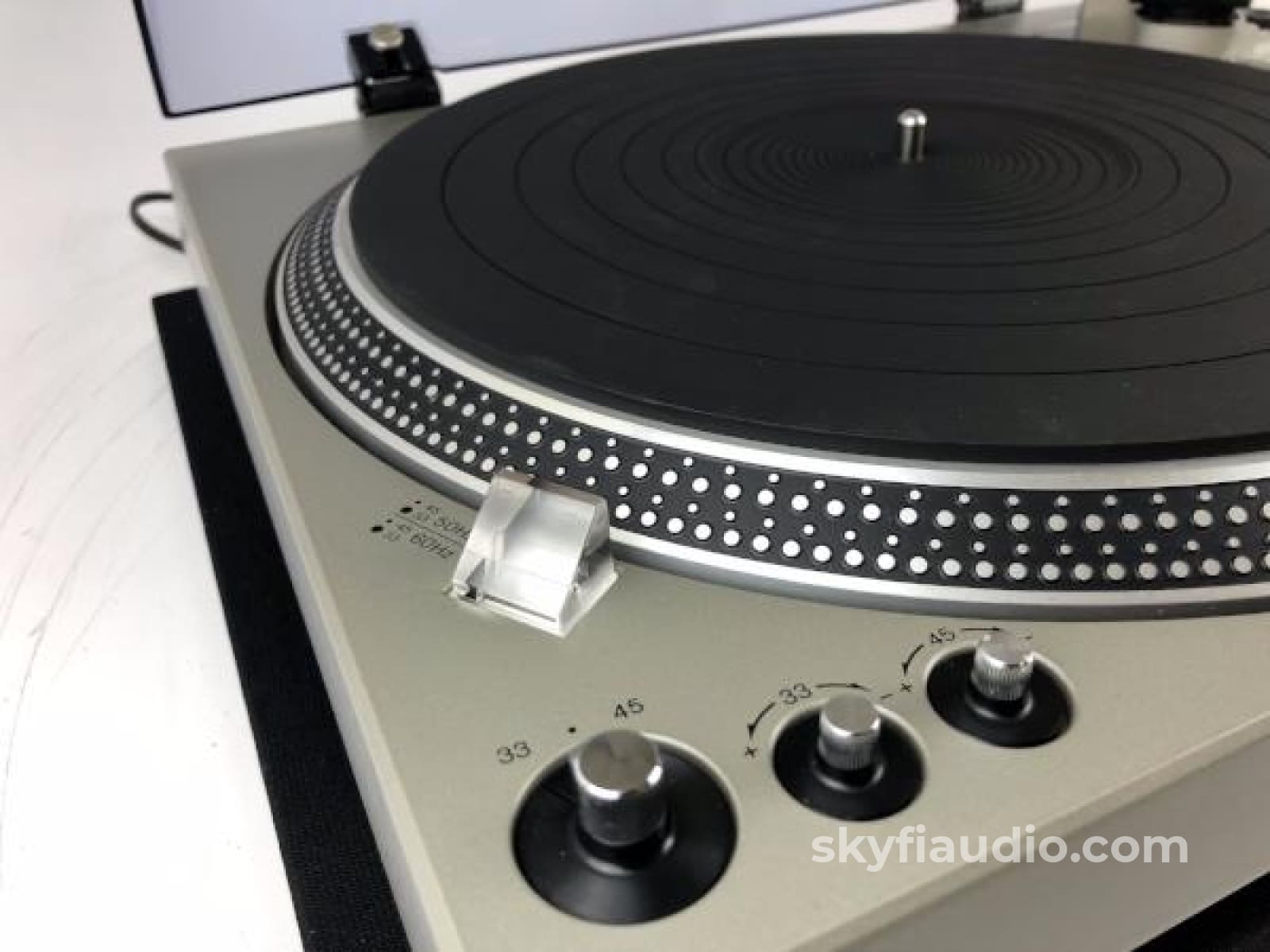Technics SL-1700 Turntable with New Moonstone Sumiko Cartridge