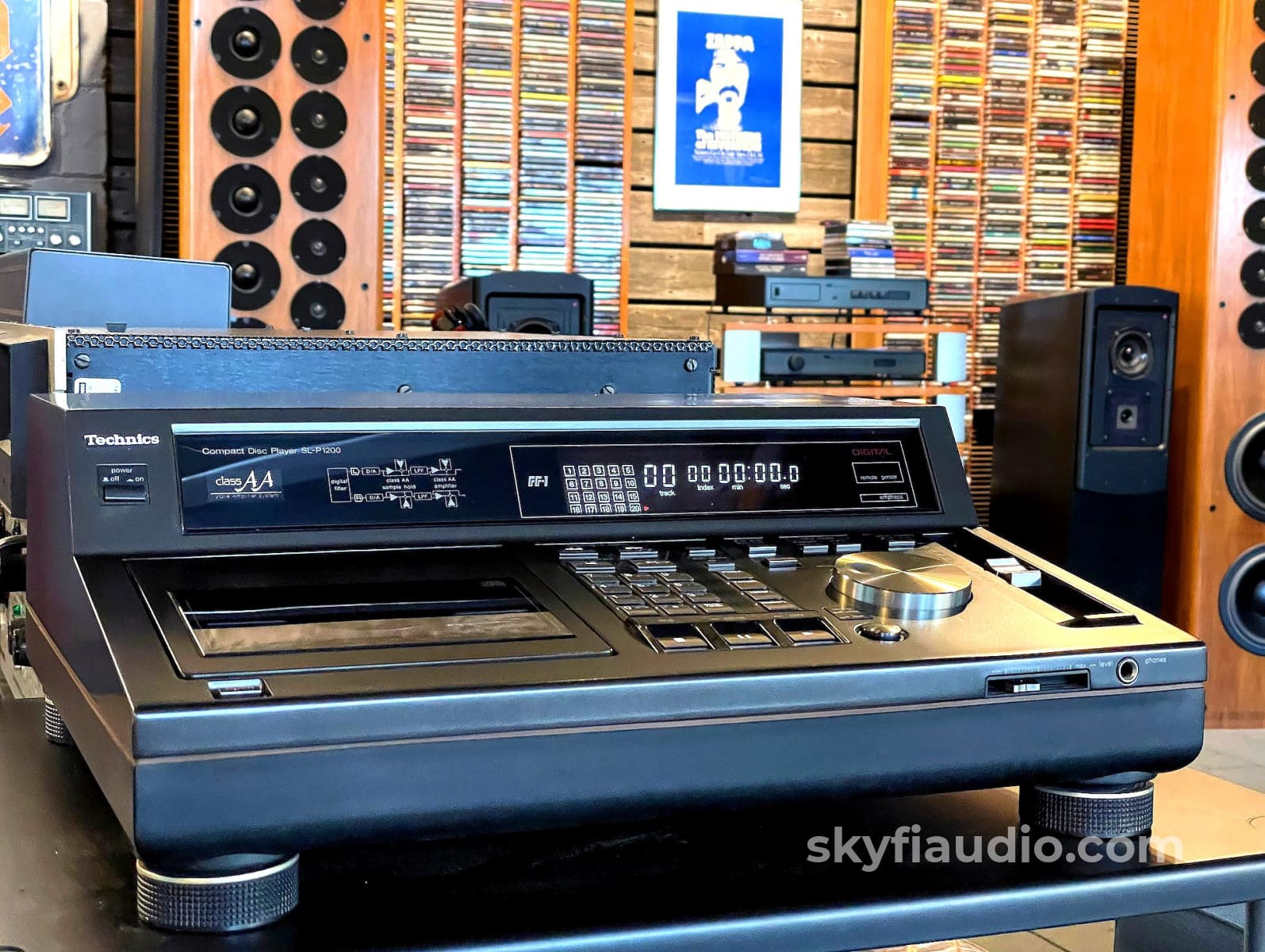 Technics Sl-P1200 Super Rare Broadcast Cd Player Fully Working! + Digital