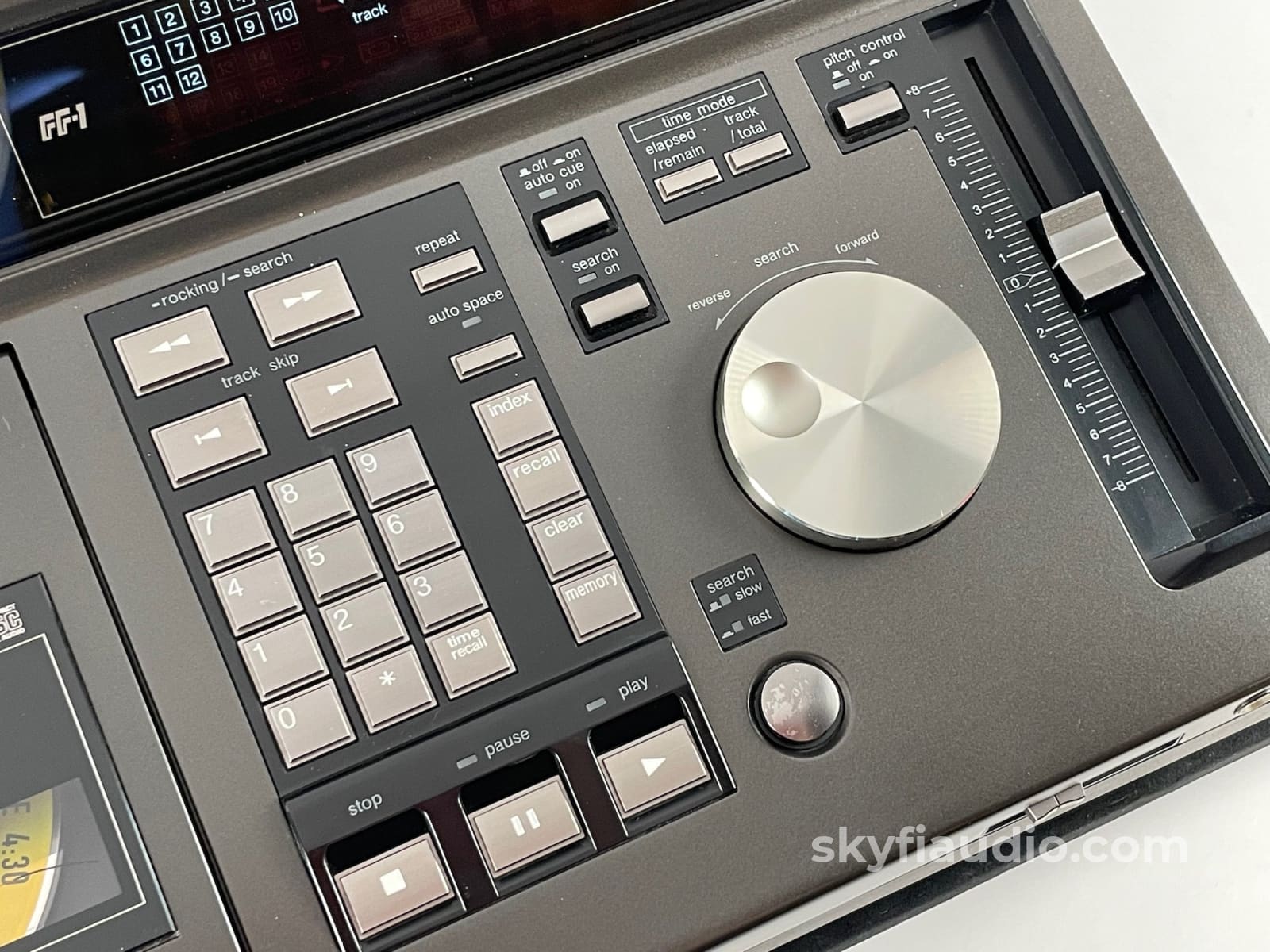 Technics SL-P1200 Super Rare Broadcast CD Player, Fully Working!