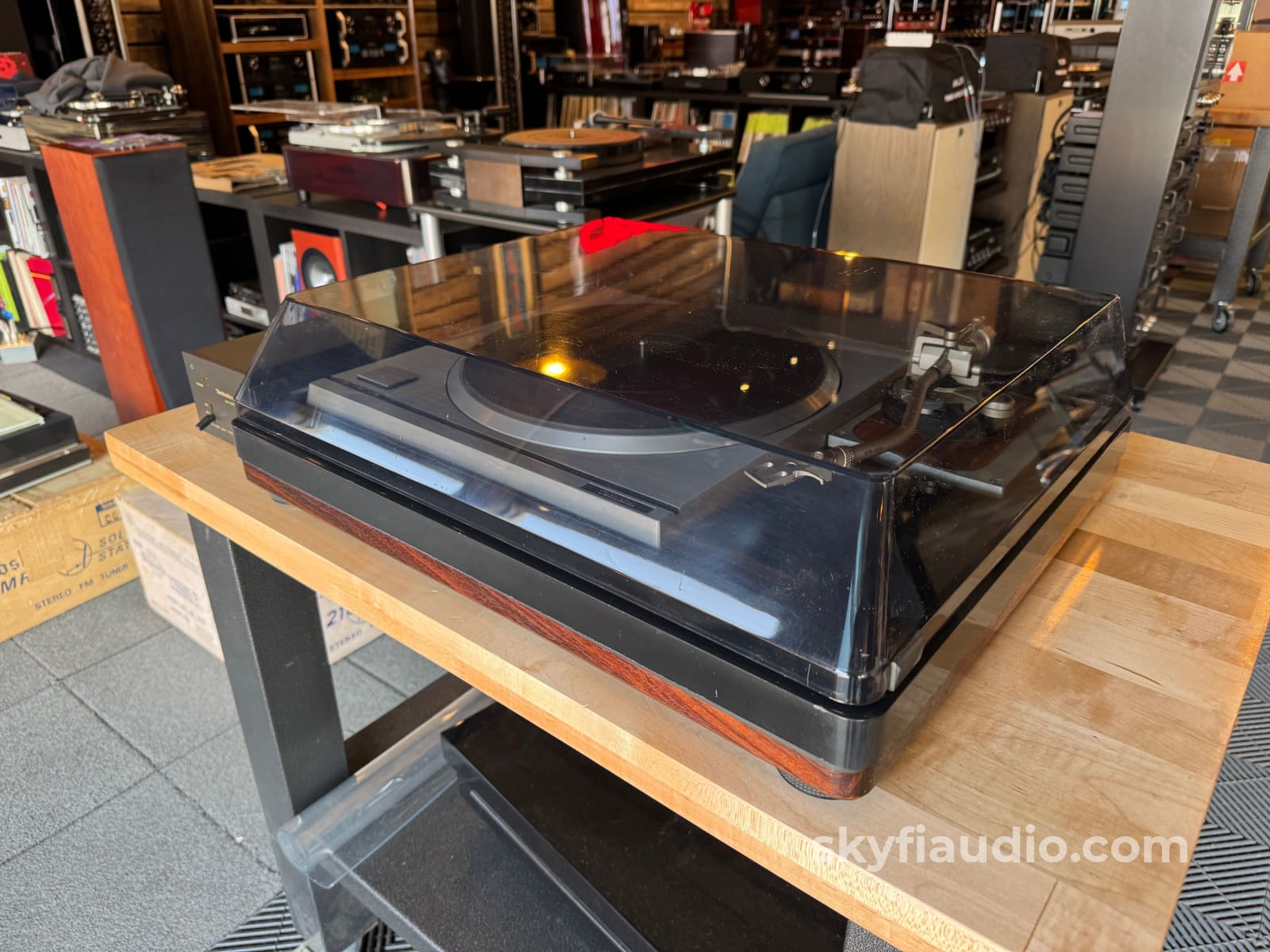 Technics SP-10MKII Vintage Turntable with Obsidian Plinth and New Cart