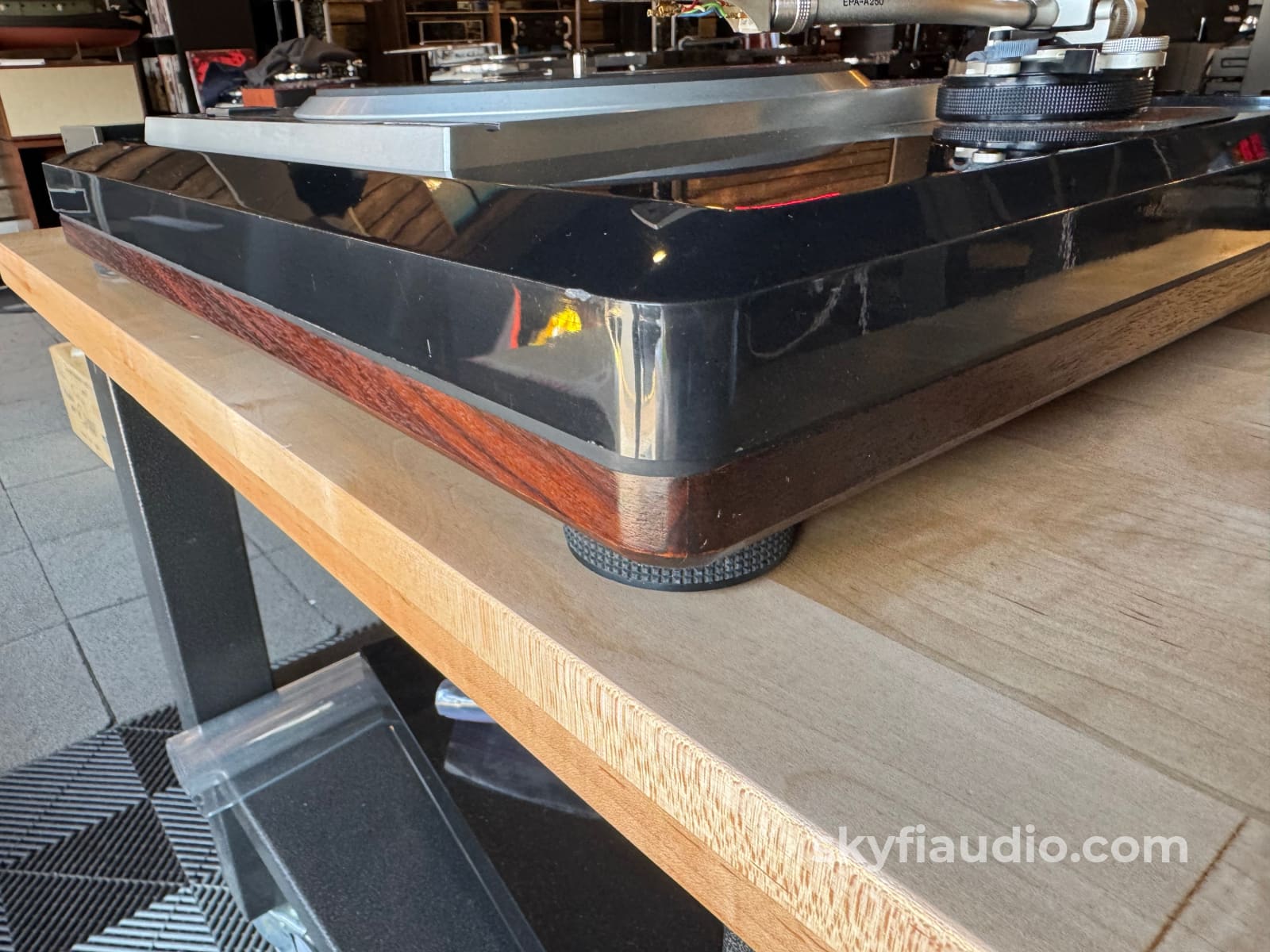 Technics SP-10MKII Vintage Turntable with Obsidian Plinth and New Cart