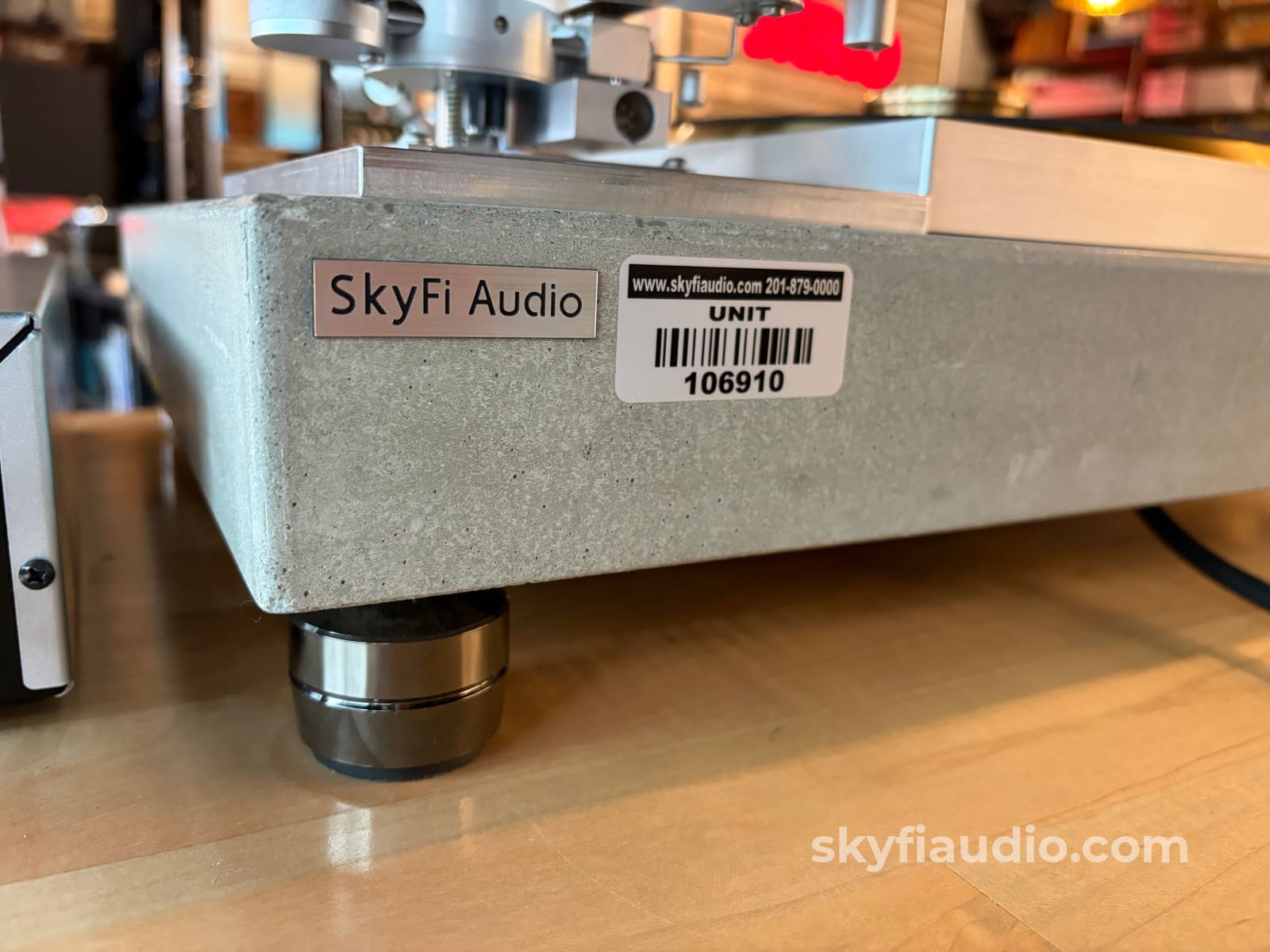 Technics SP-10R Custom Turntable - Concrete Plinth - Dynavector Tonearm Turntable