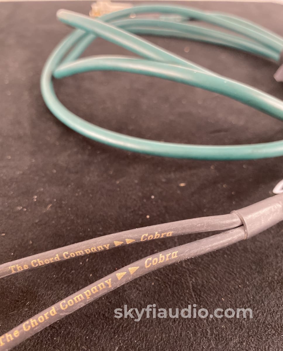 The Chord Company Cobra 2 - Din To Rca Cable 2M Cables