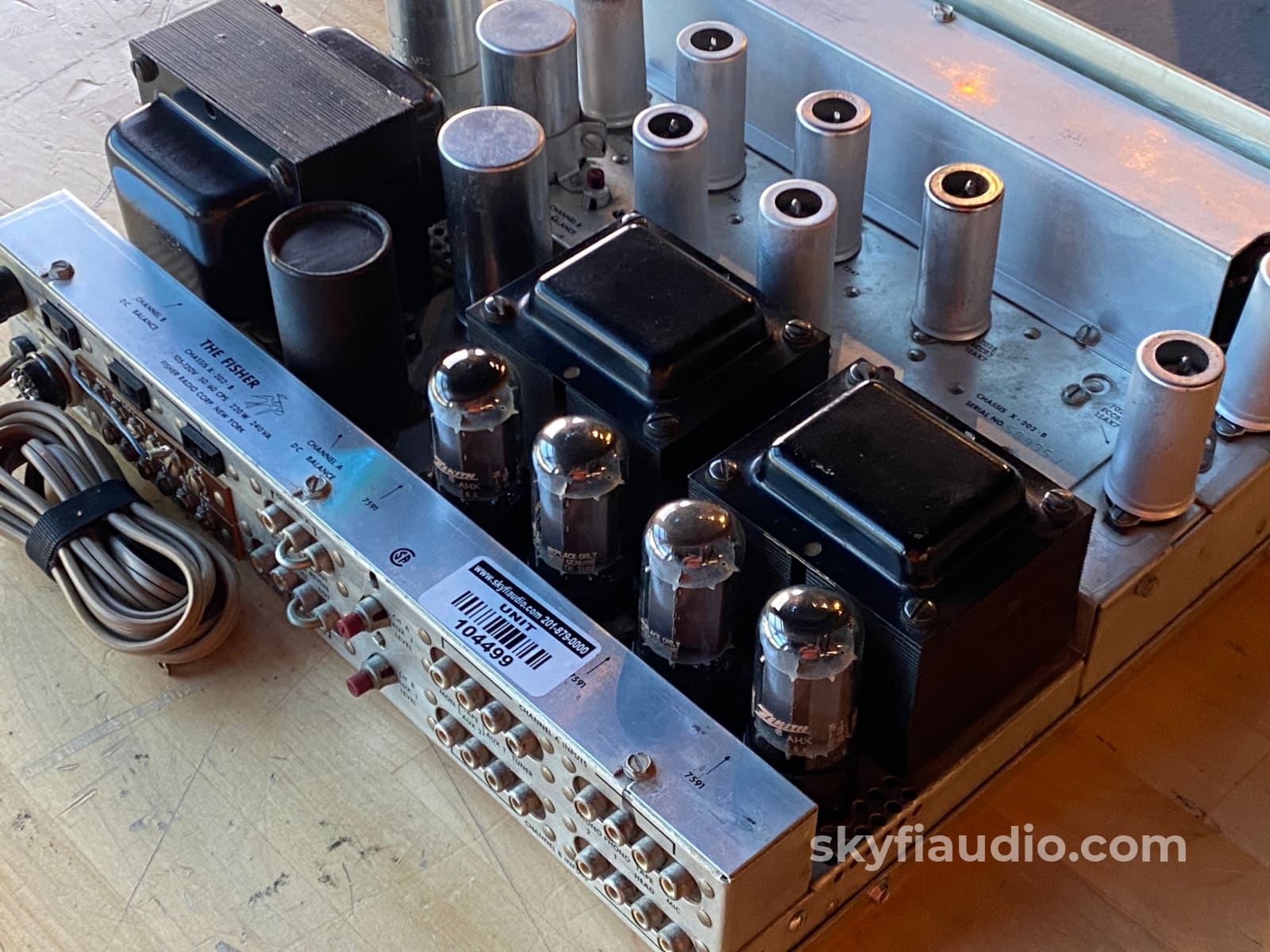 The Fisher X-202B Tube Integrated Amplifier With Case - Super Clean Survivor!