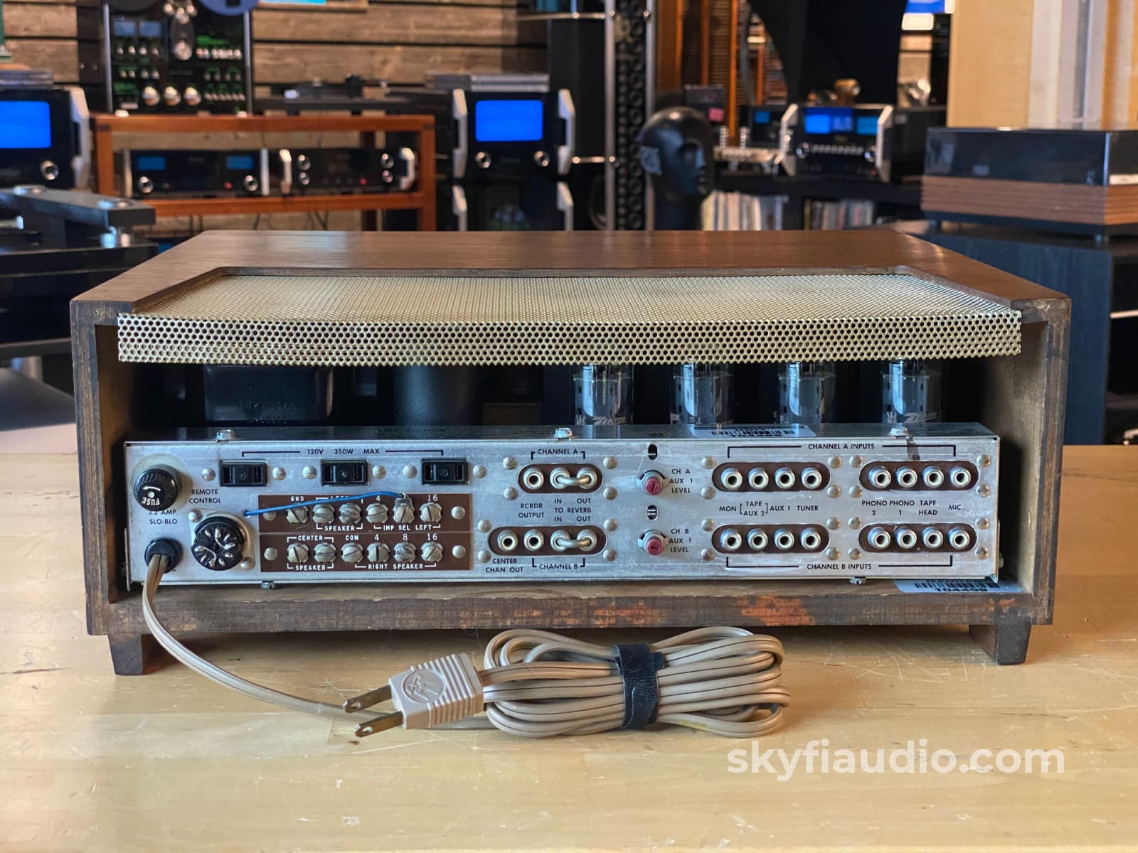 The Fisher X-202B Tube Integrated Amplifier With Case - Super Clean Survivor!