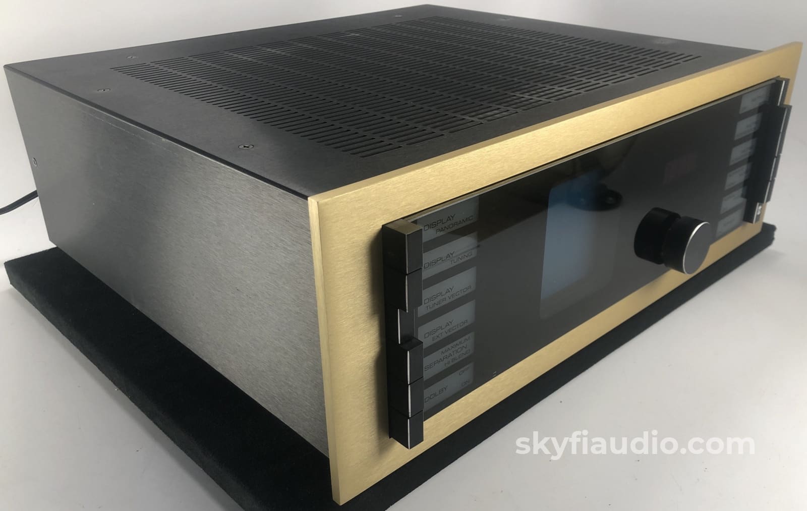 The Sequerra Model 1 Fm Tuner - Super Rare Gold Finish