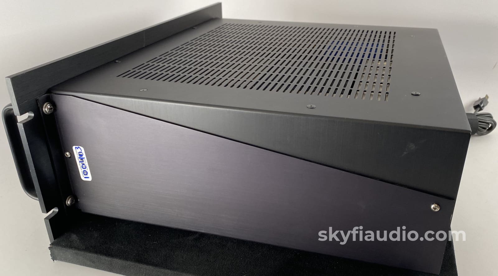 The Sequerra Model No. 1 Broadcast Monitor - Super Rare Rack Mount Studio Edition Tuner