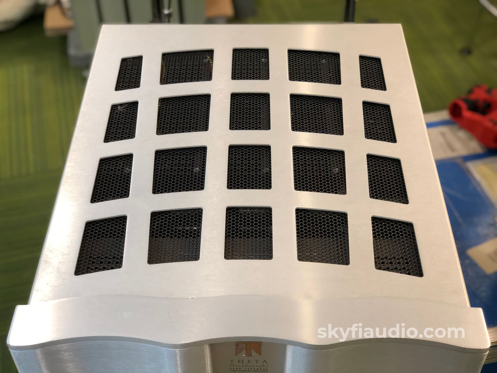 Theta Dreadnaught High Current 7 Channel Theater Amplifier