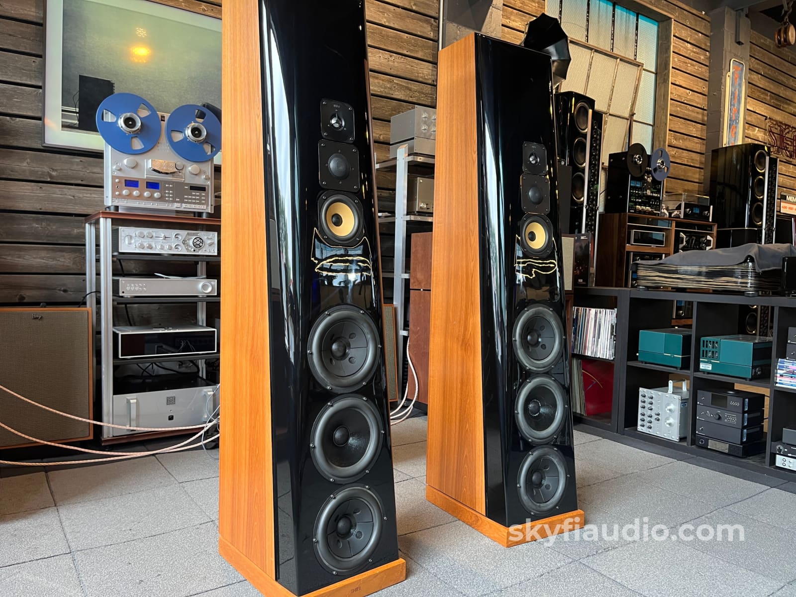 Thiel CS5 Vintage Speakers - Top of the Line Thiel Speakers