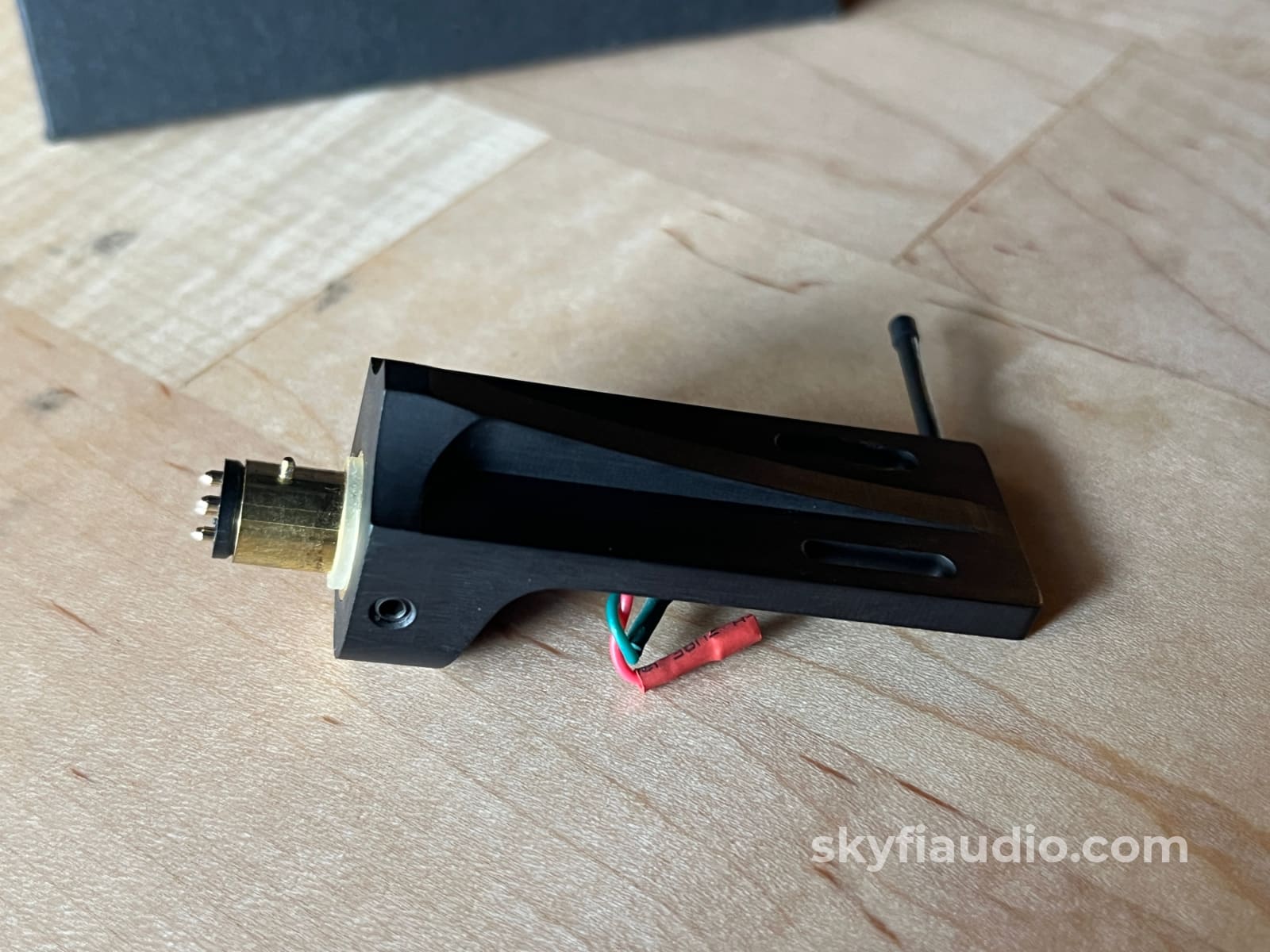 Thomas Schick Graphite Turntable Headshell Accessory