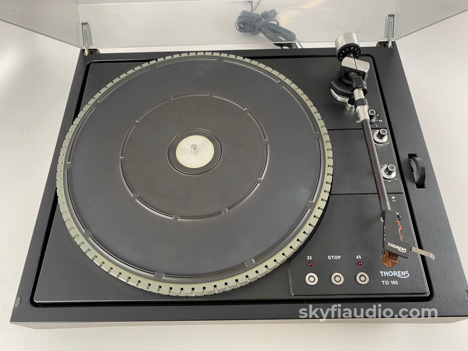 Thorens Td 105 Vintage Turntable With Grado Gold Cartridge